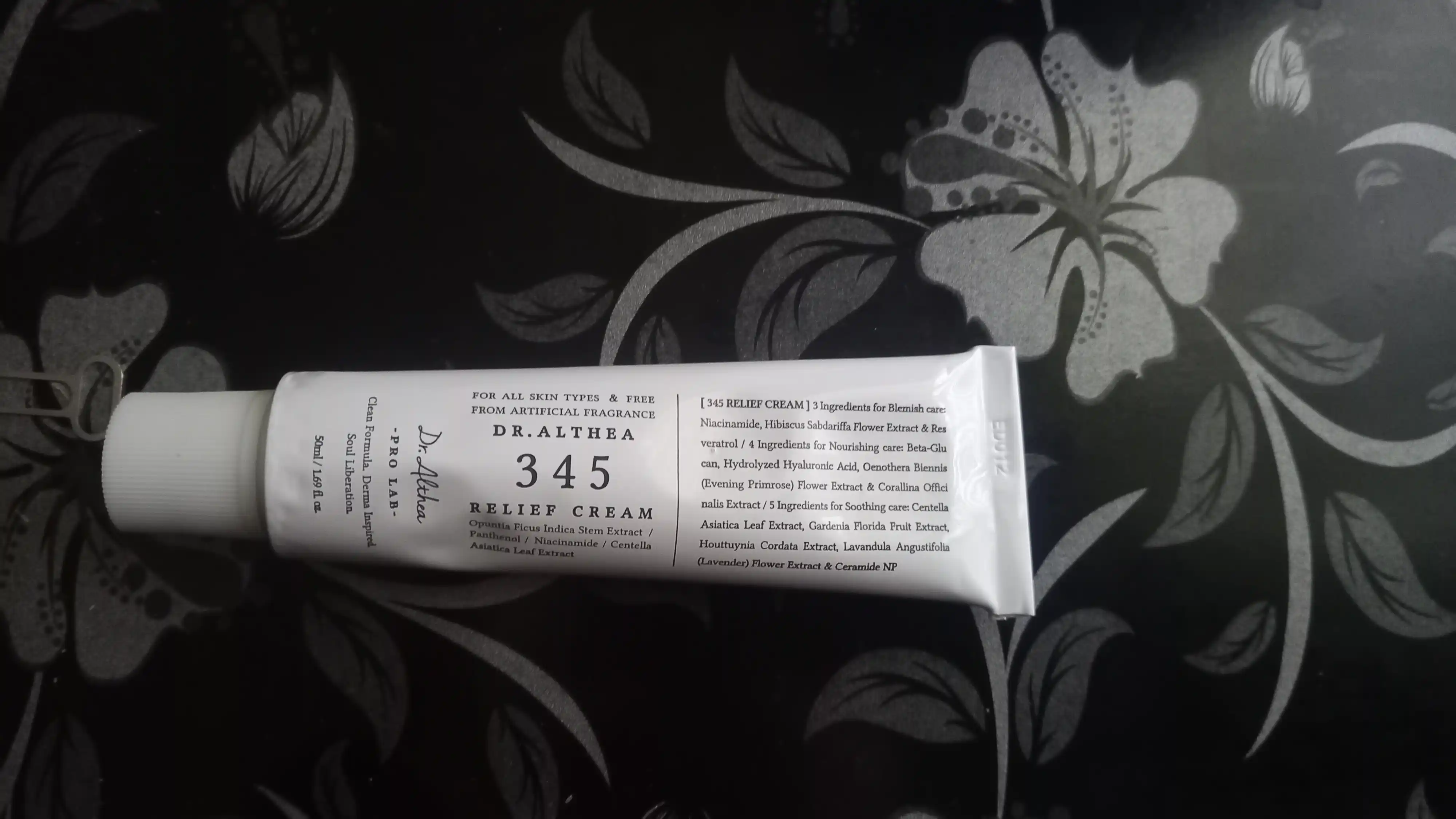 Yuz terisi uchun 345 dan boshlab tiklovchi, resveratrol, niatsinamid, 50 ml