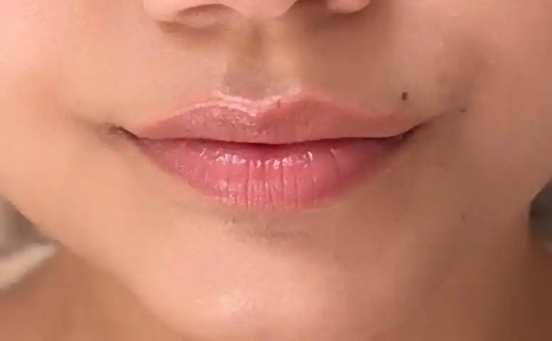 Cappuvini yaltiroq lab bo‘yog‘i, Lip Gloss, 3,5 g