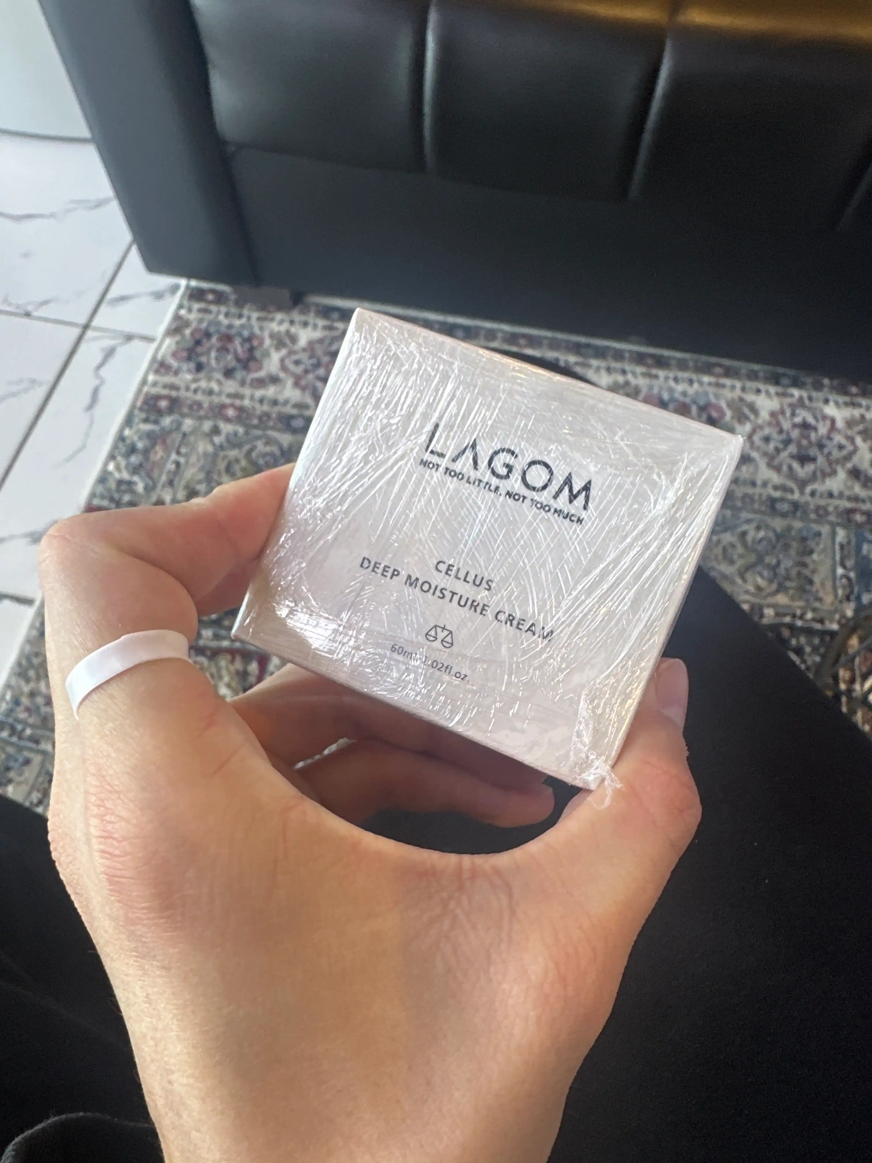 Отшелушивающая глиняная маска Lagom White Kaolin Mud Mask, 110 мл