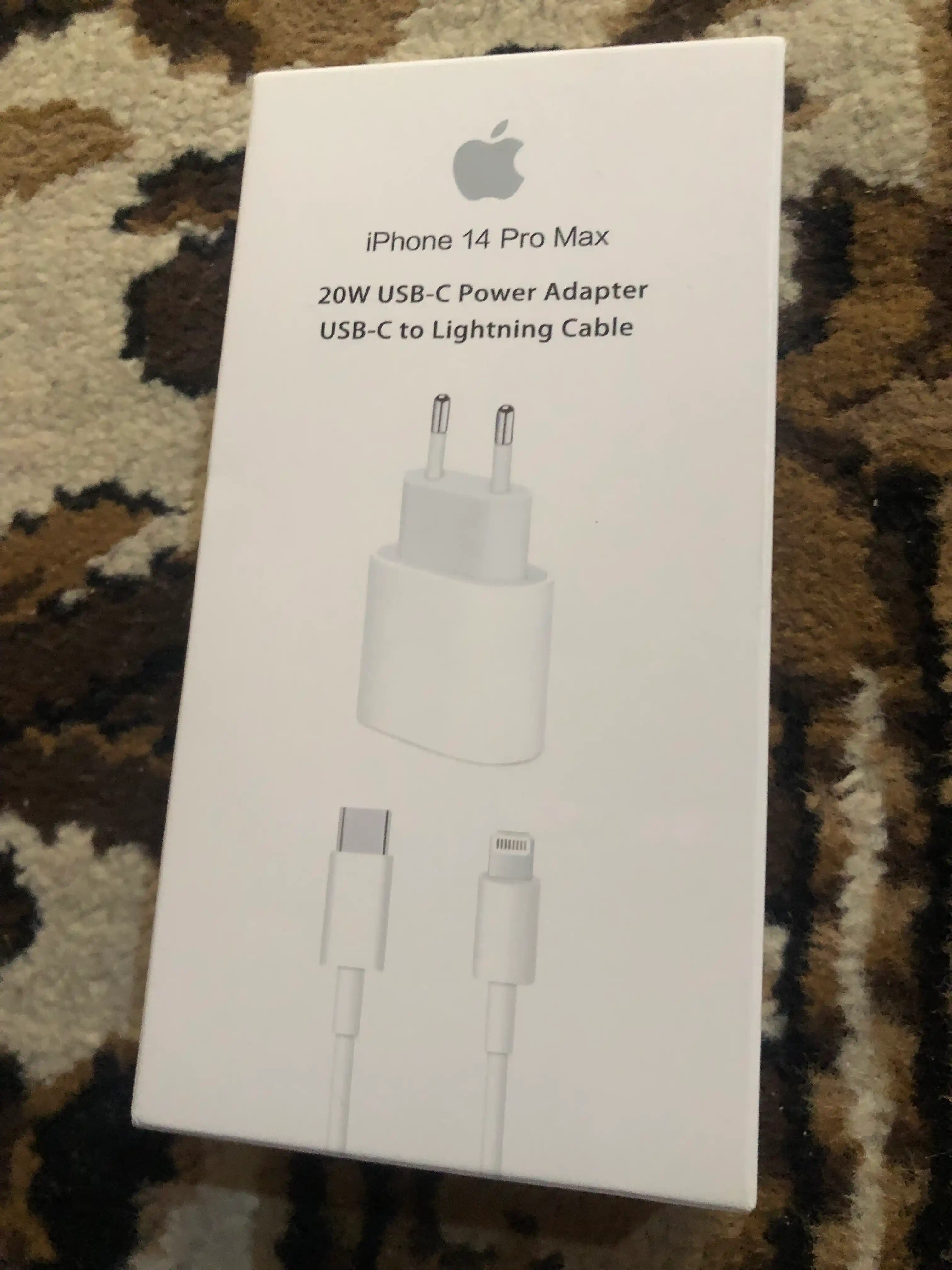 Зарядное устройство для iPhone, быстрая зарядка 20 Вт, с кабелем Type-C — Lightning