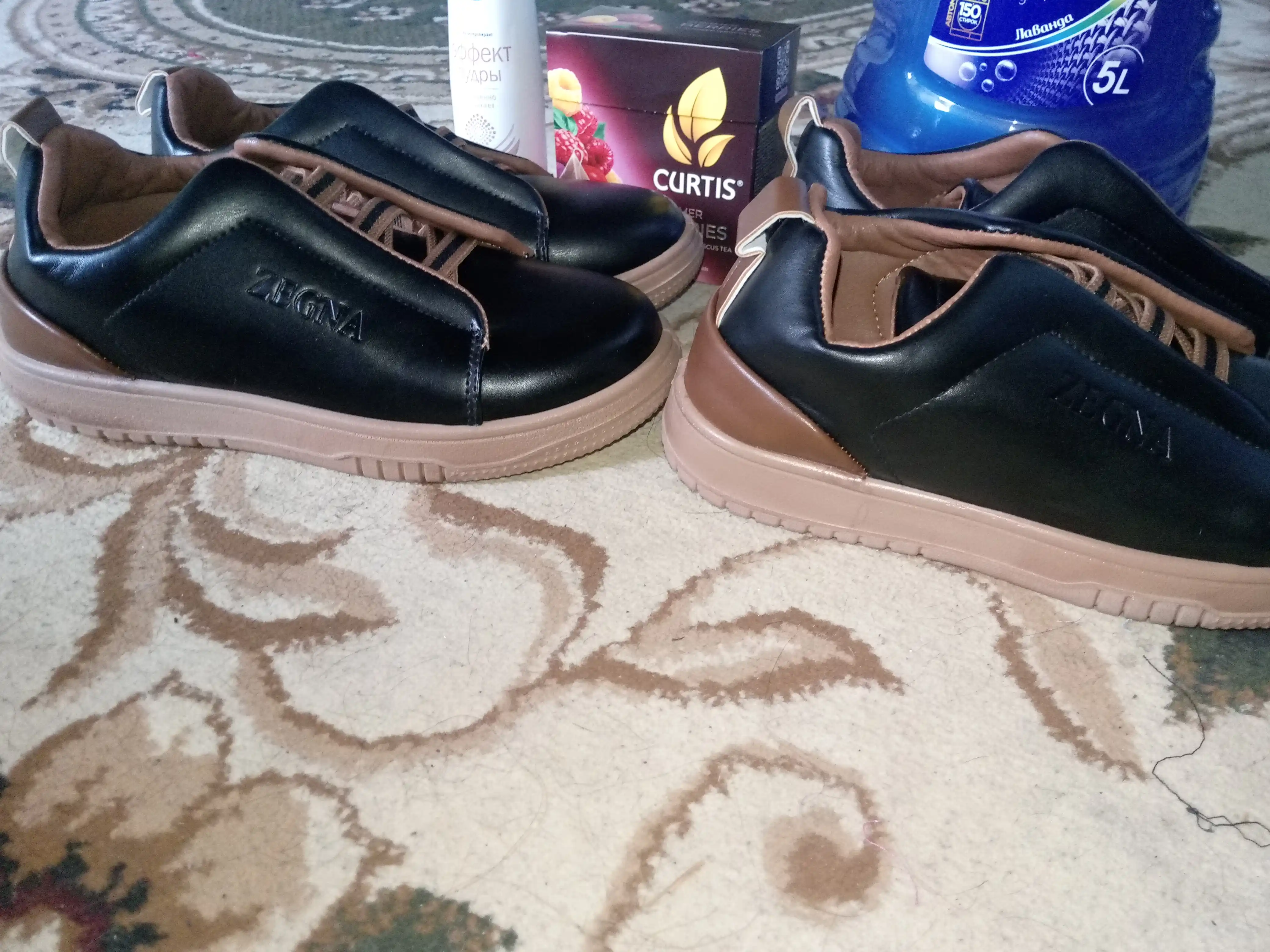 O‘g‘il bolalar uchun maktab krossovkasi (30-39 o‘lchamlar)