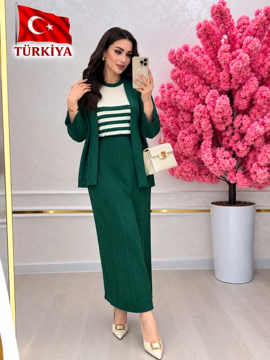 Ayollar uchun uchlik— kardigan, kofta va yubka, standart 46–52