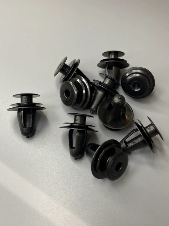 BYD F3 va BYD F3R eshik obshivka klipsalari 10026302 (pistonlar) 10 dona
