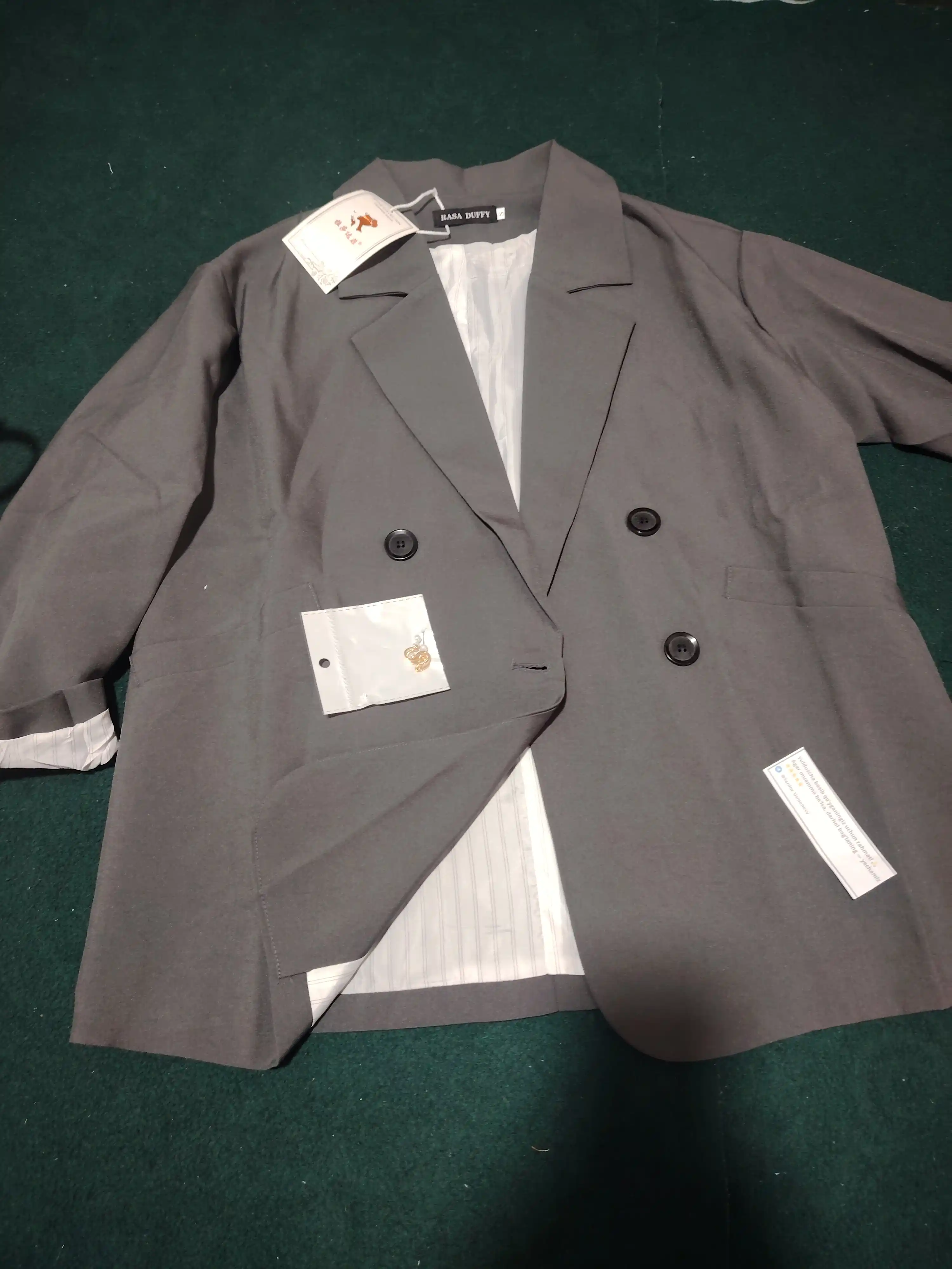 Ayollar uchun oversayz pidjak-bleyzer, ikki bortli, erkin bichim, S–XL