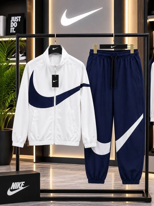 Nike erkaklar ikki qisimli tepa pas kostyumi, Erkaklar Nike Sportni tepa pas kiyimi