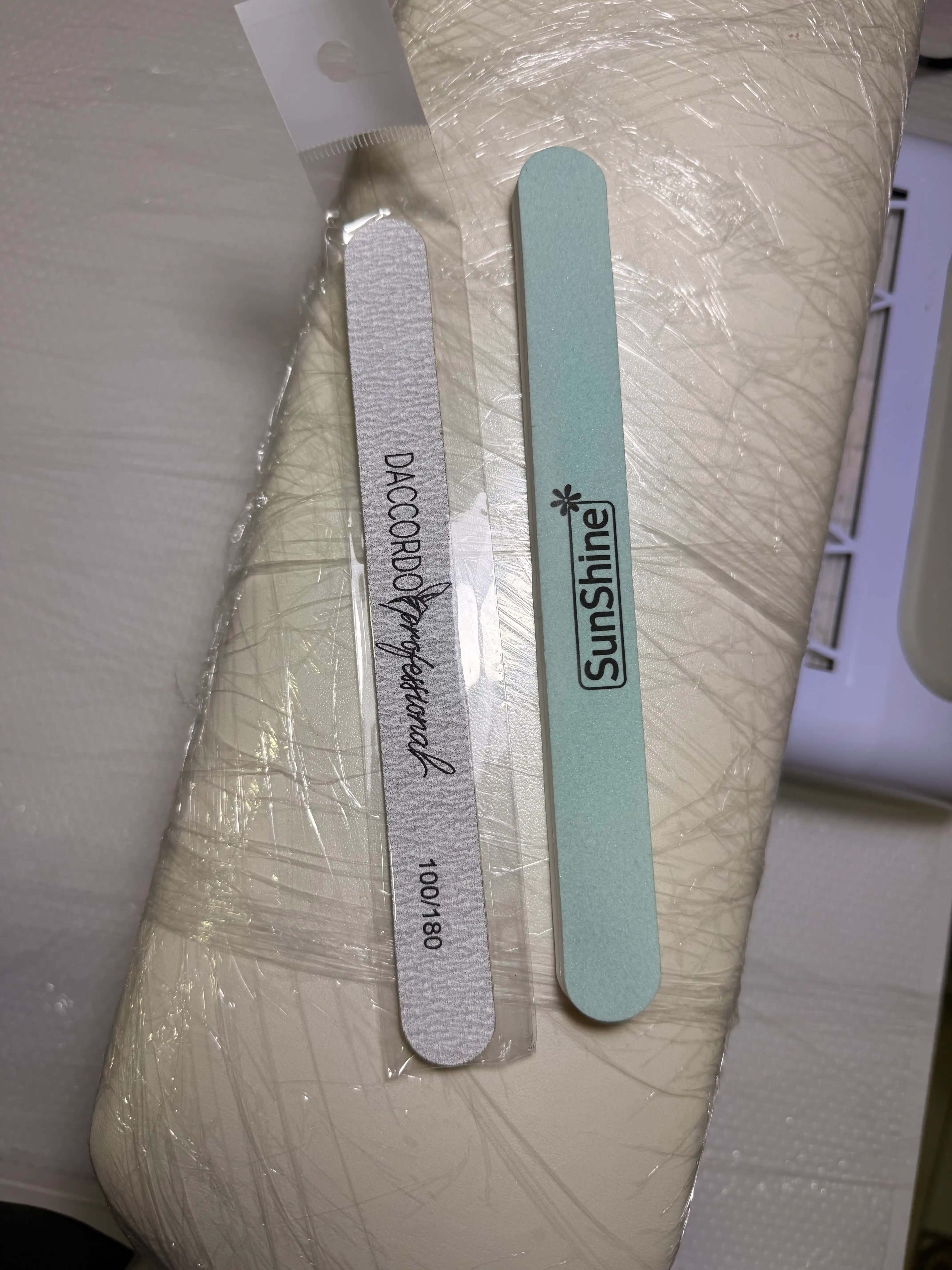 Пилка для ногтей DACCORD professional 100/180