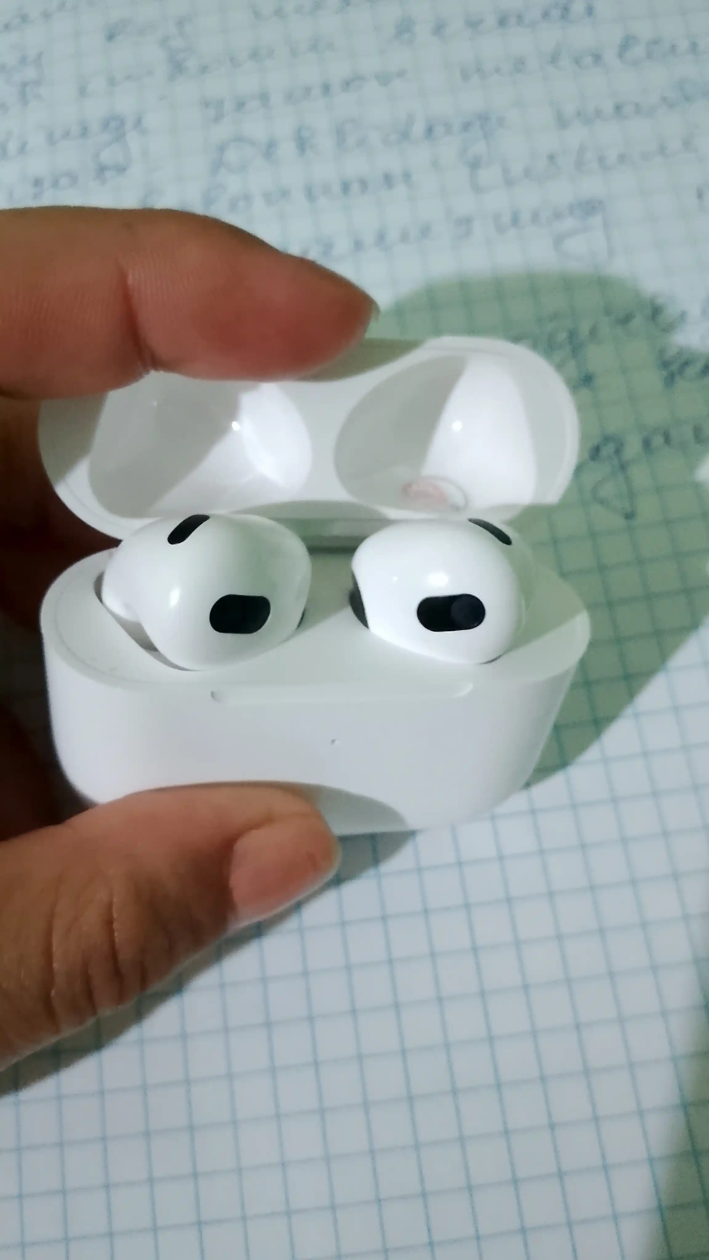 Simsiz quloqchinlar Pro 2, Sensorli keys va mikrafon bilan
