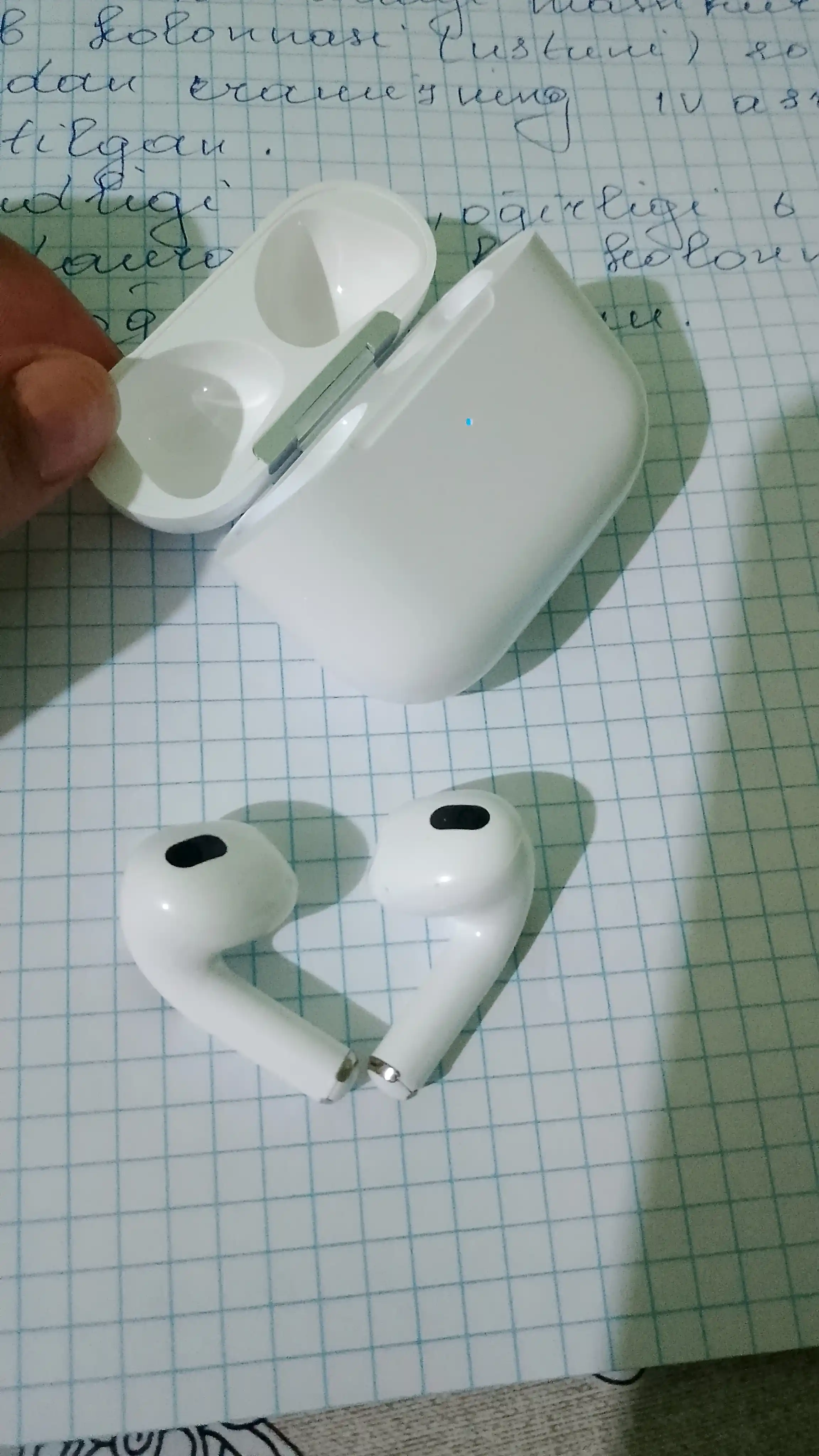 Simsiz quloqchinlar Pro 2, Sensorli keys va mikrafon bilan