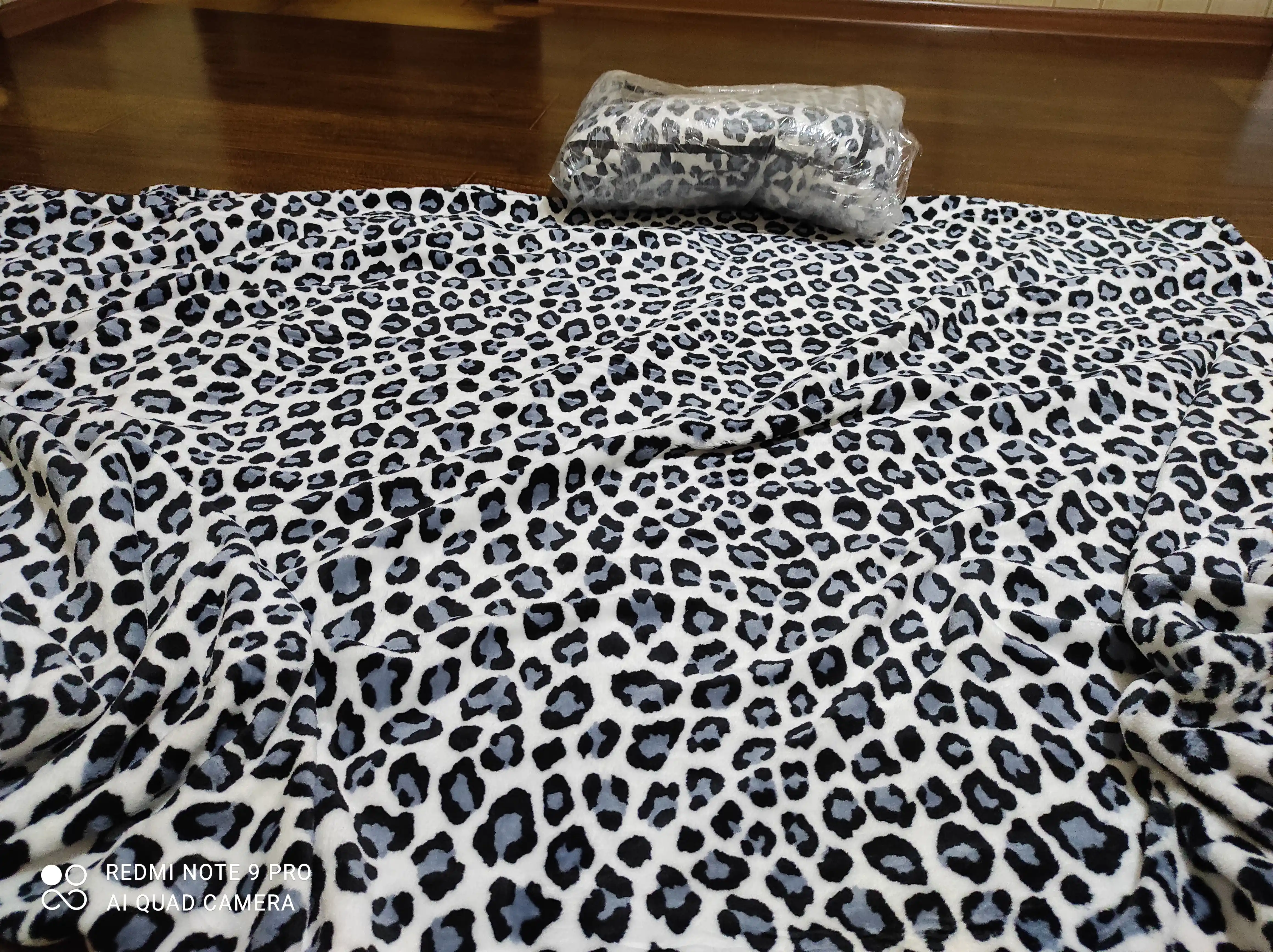 Momiq pled 200×230 sm, kuzgi 1 qavatli adyol,yotoq va divan uchun yumshoq yopinchig‘
