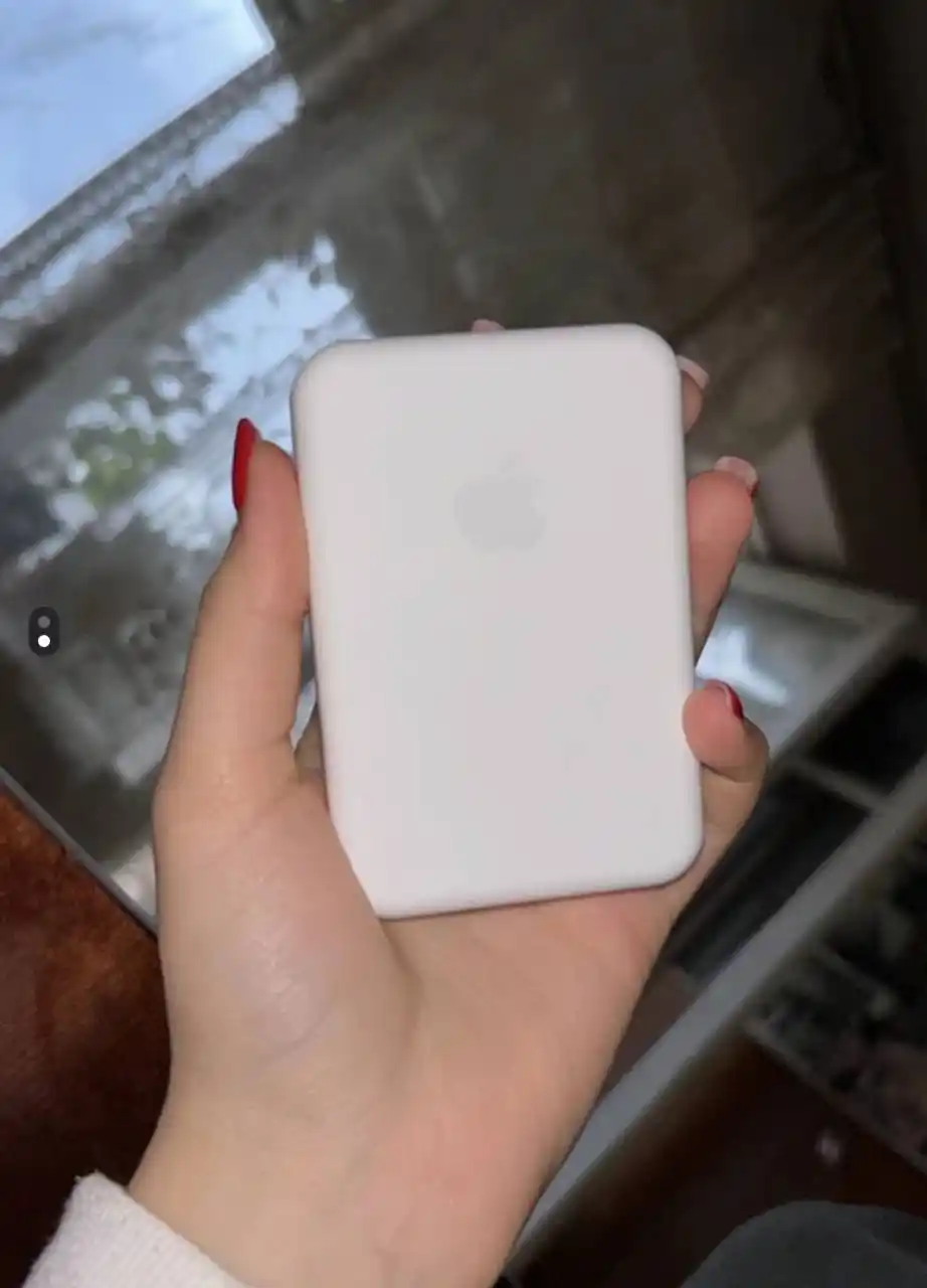Powerbank 10000 mAh,  tez quvvatlash, pover bak magsafe powerbank, power bak, battery pack