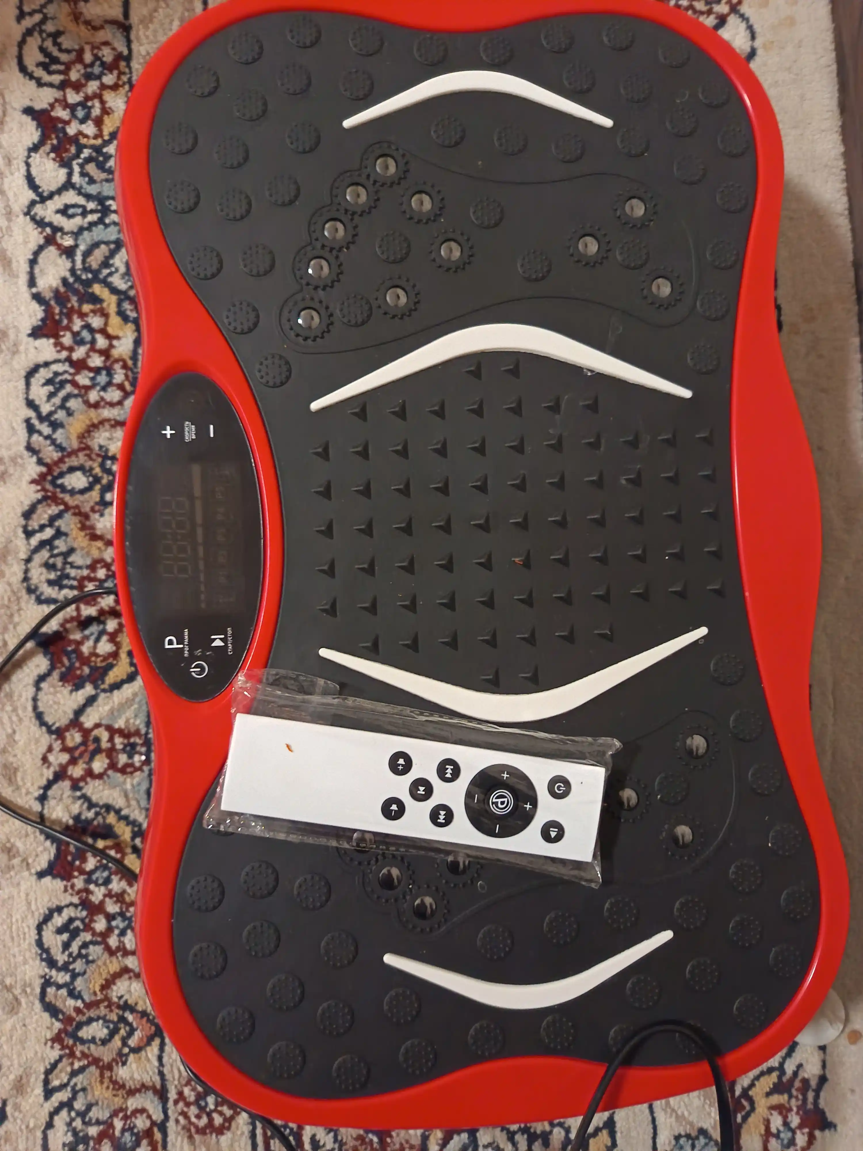 Vibratsion fitnes platforma — massaj funksiyasi, pult KECHITE+ Bluetooth