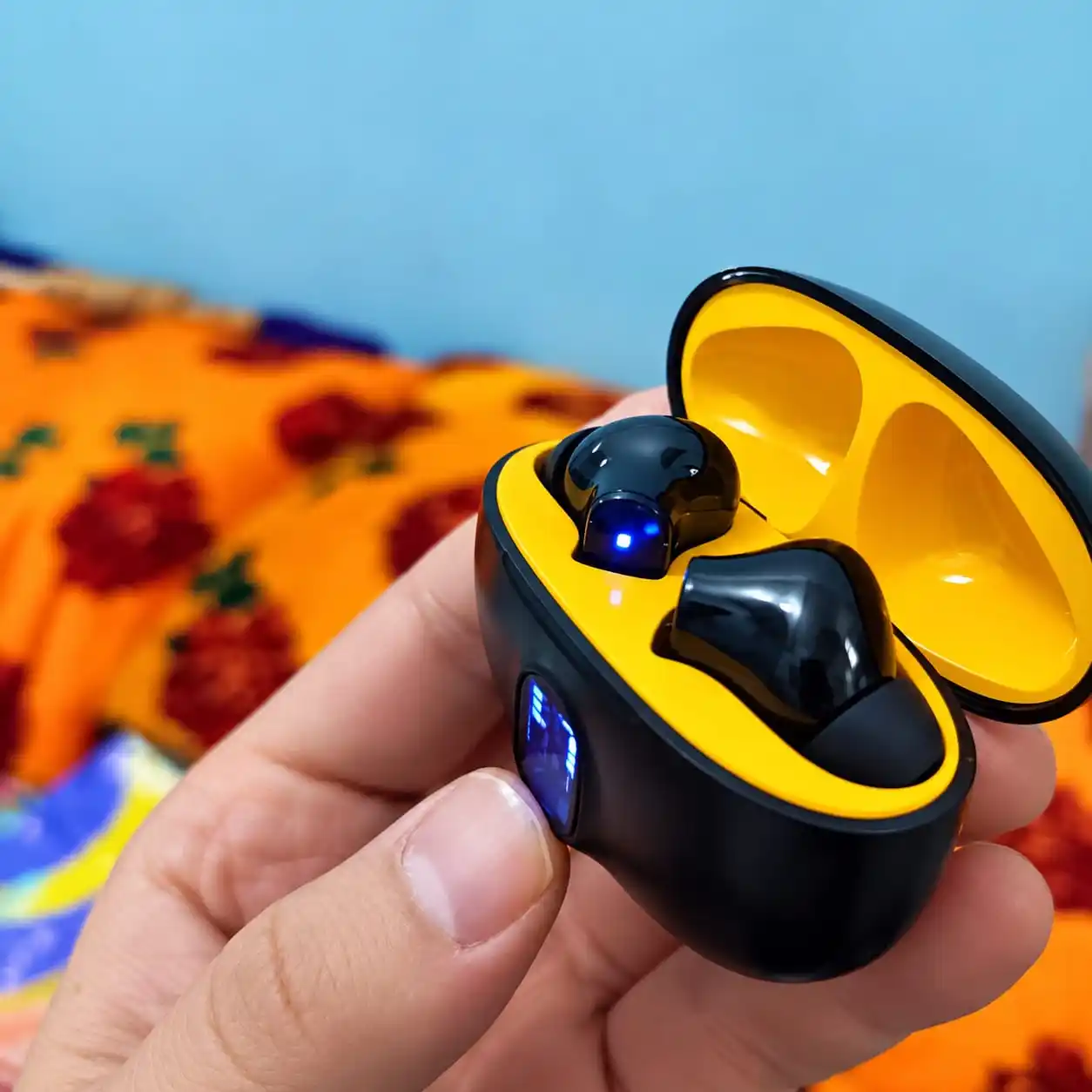 Simsiz quloqchinlar Bluetooth 5.4, Hi-Res ovoz, sensorli boshqaruv, shovqinni kamaytirish