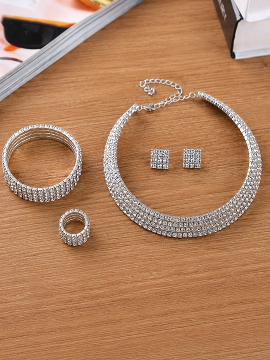 Taqinchoqlar nabor marjon/choker, bilaguzuk, ziraklar va uzuk 4 tasi 1