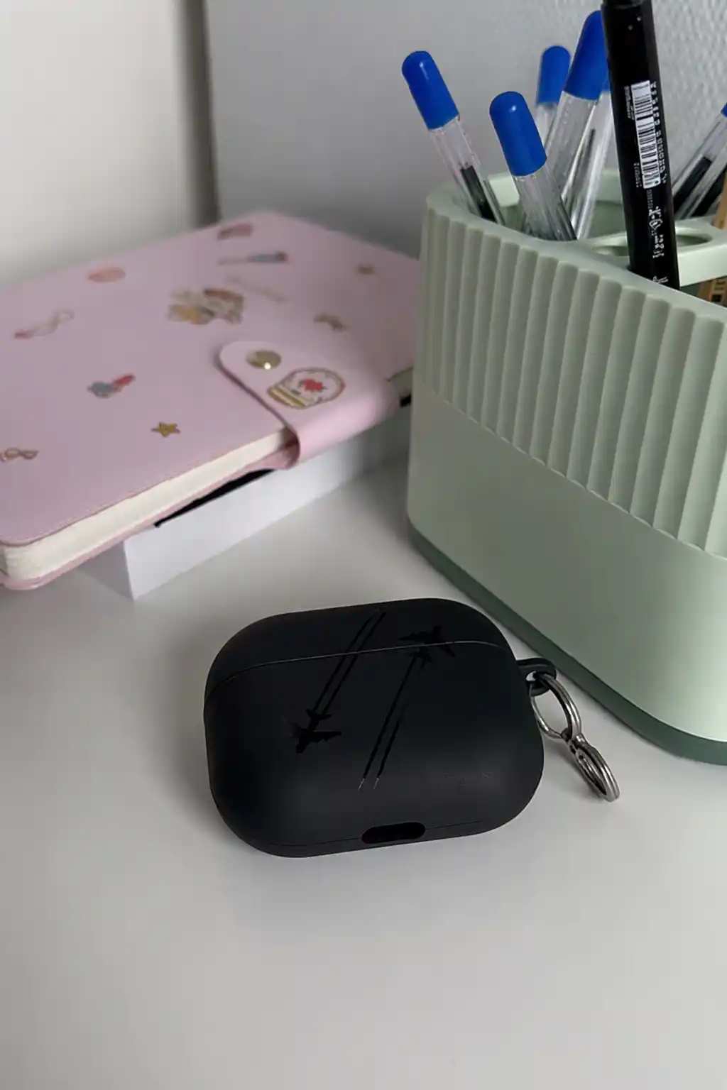 Стильный чехол для AirPods 1/2, 3, 4, AirPods Pro, AirPods Pro 2, AirPods Pro 3