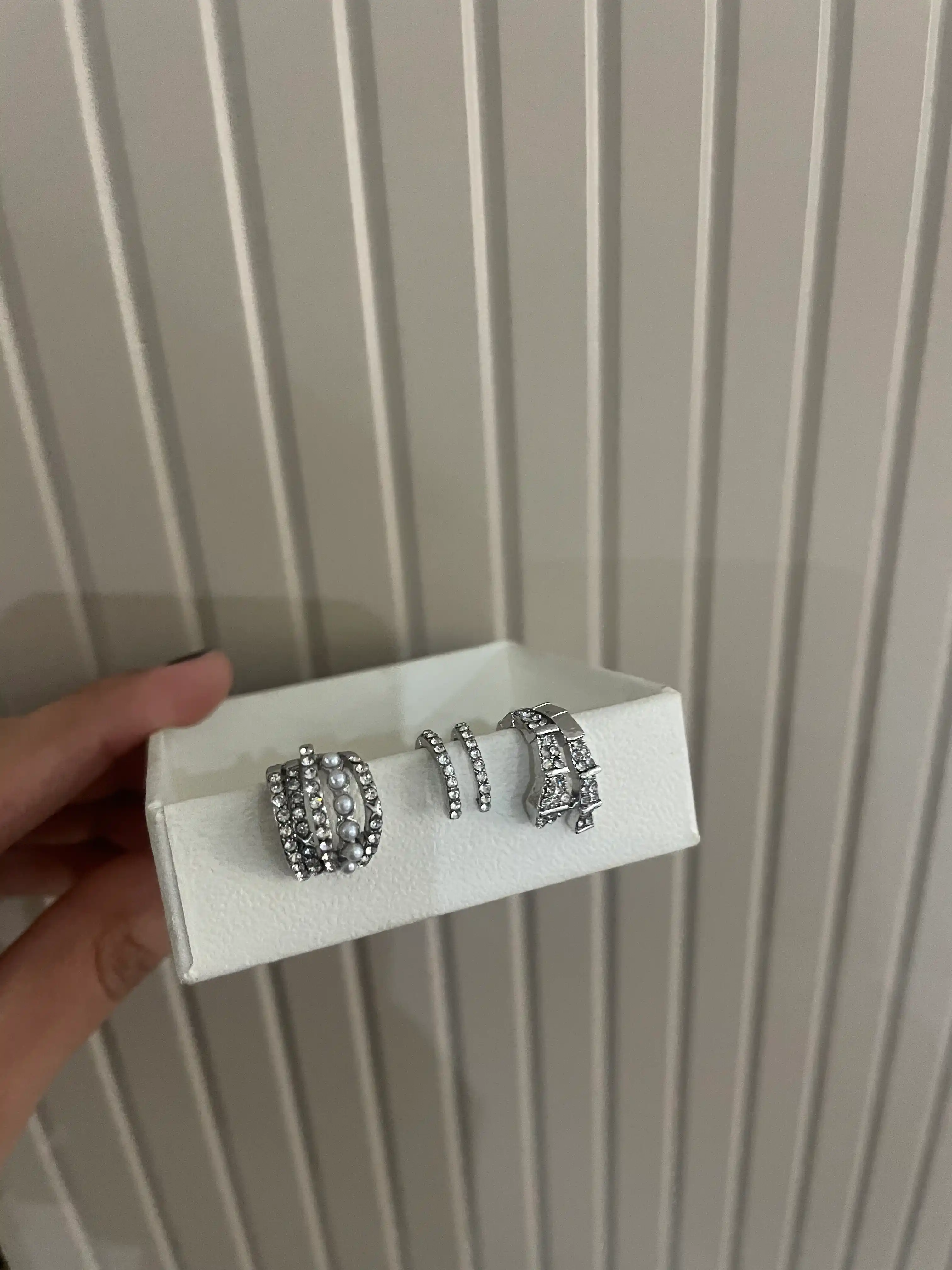 Серьги женские