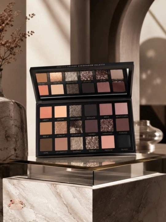 Палитра теней для век Pretty Grunge от Huda Beauty, матовые и блестящие цвета, для глаз