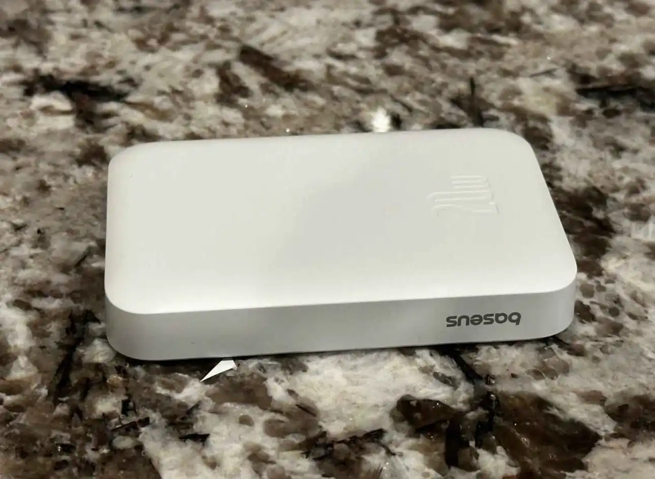 Внешний аккумулятор power bank magsafe, повербанк 20000 и powerbank 10000 Baseus