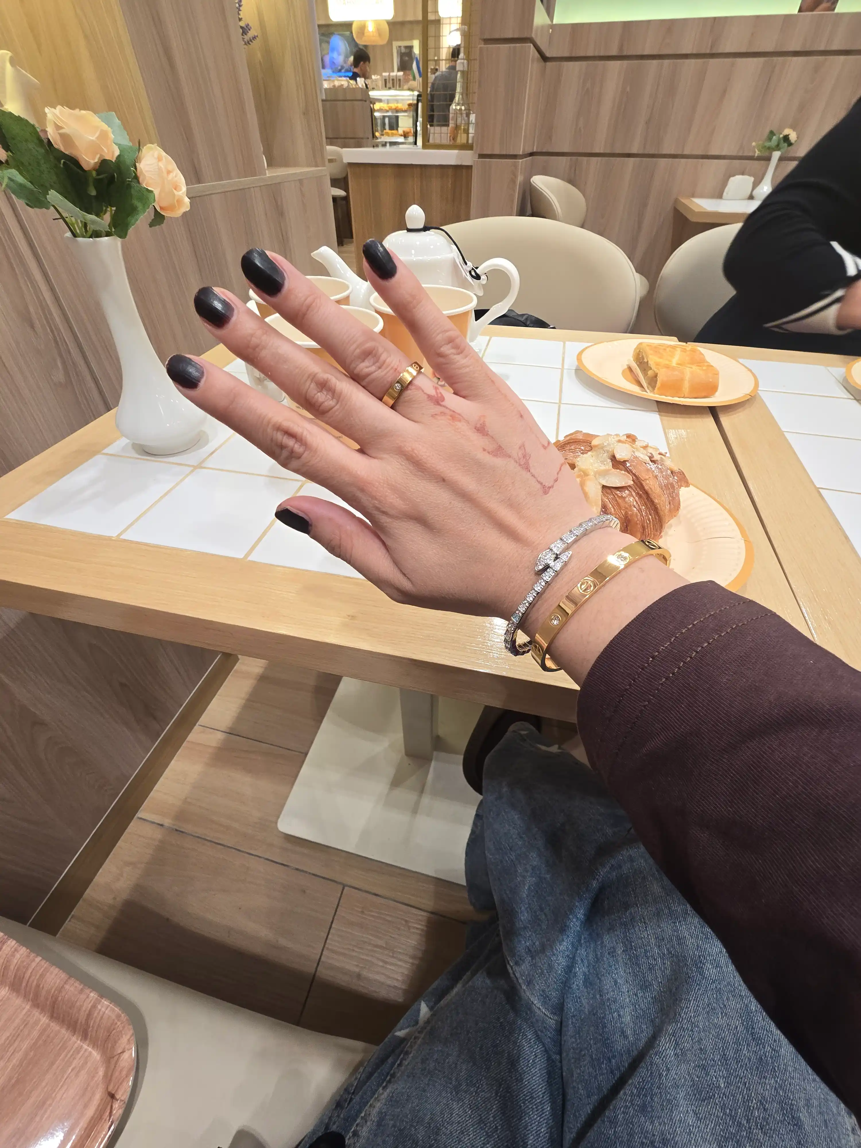 Женский браслет с кольцом Cartier Love, Cartier Clash, Cartier Nail, Bvlgari, Vanclef