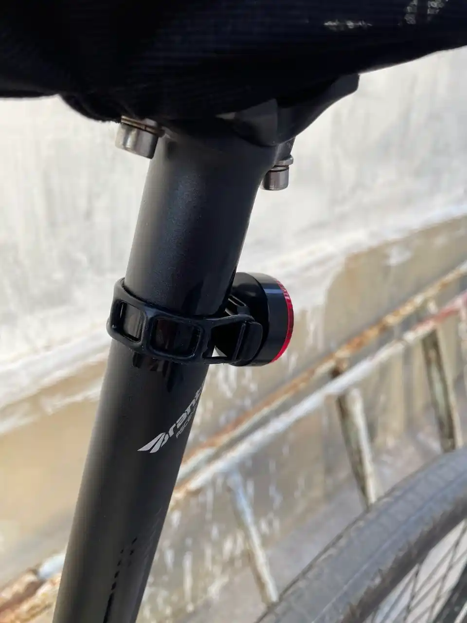 Velosiped orqa chirog‘i USB (3 rejim, 240°)