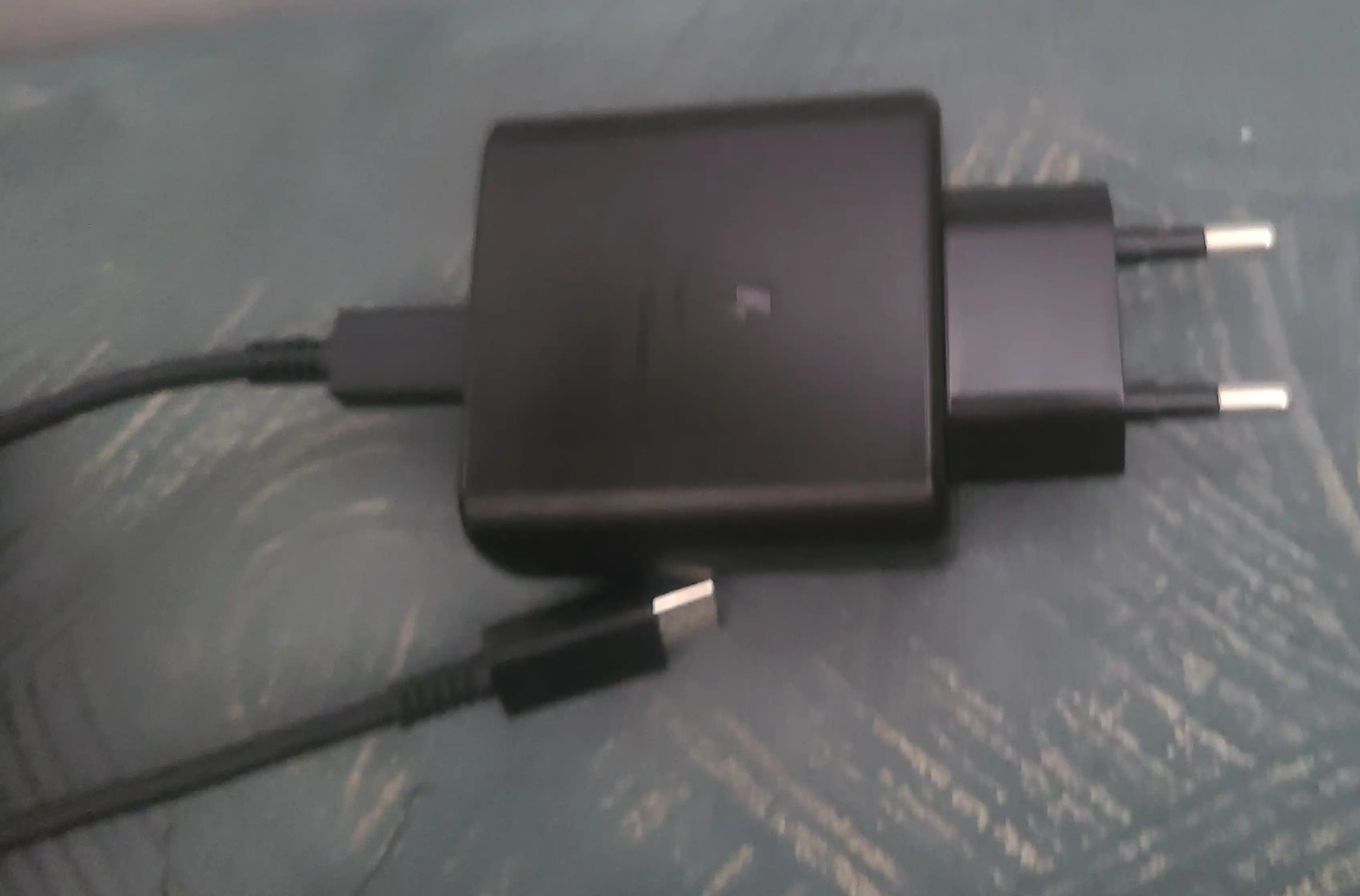 Samsung 45W PD Adapter – мощное и безопасное зарядное устройство