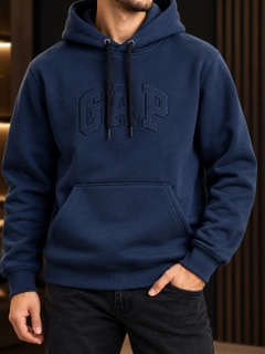 Синий