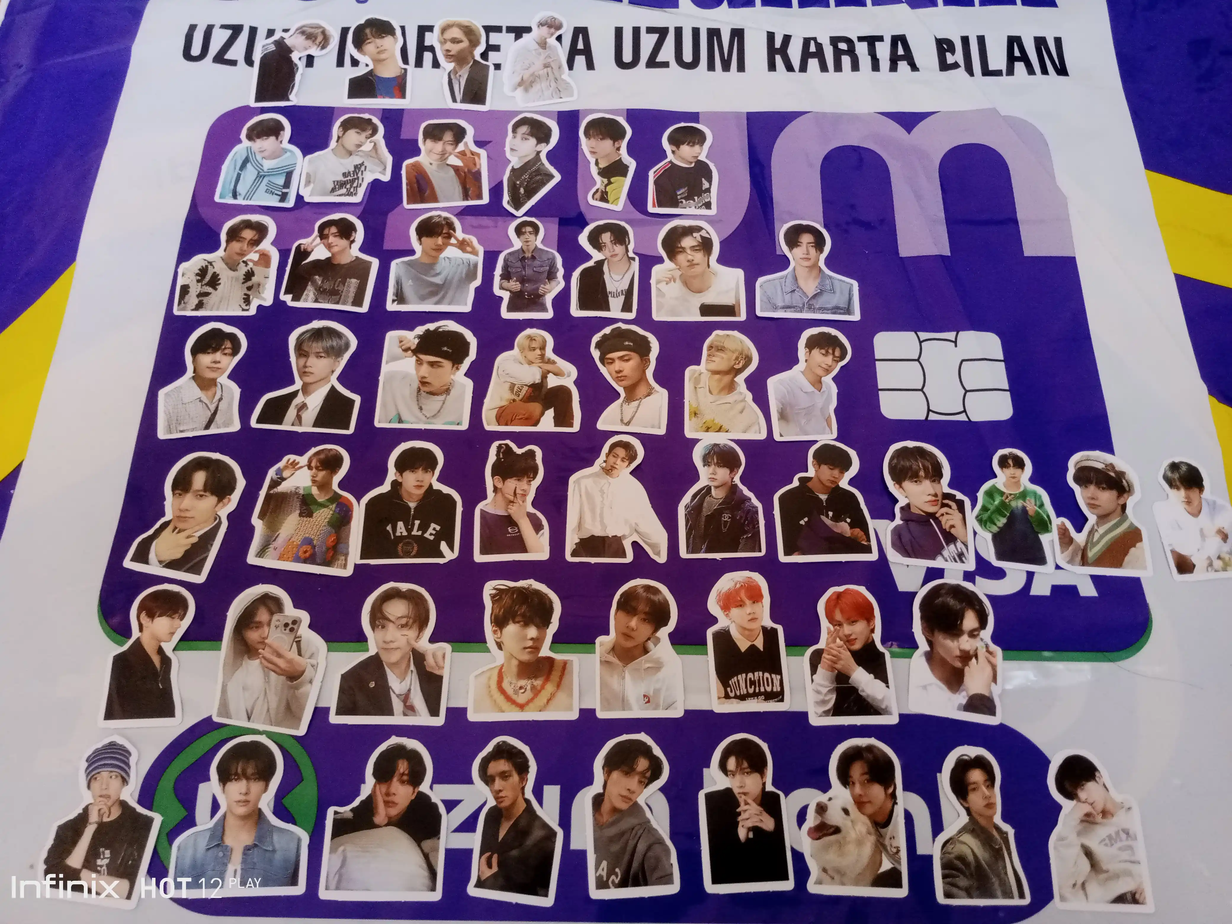 Stikerlar BTS, Stray Kids, Blackpink, Enhypen, Seventeen, nakleykalar K-pop. 50 dona