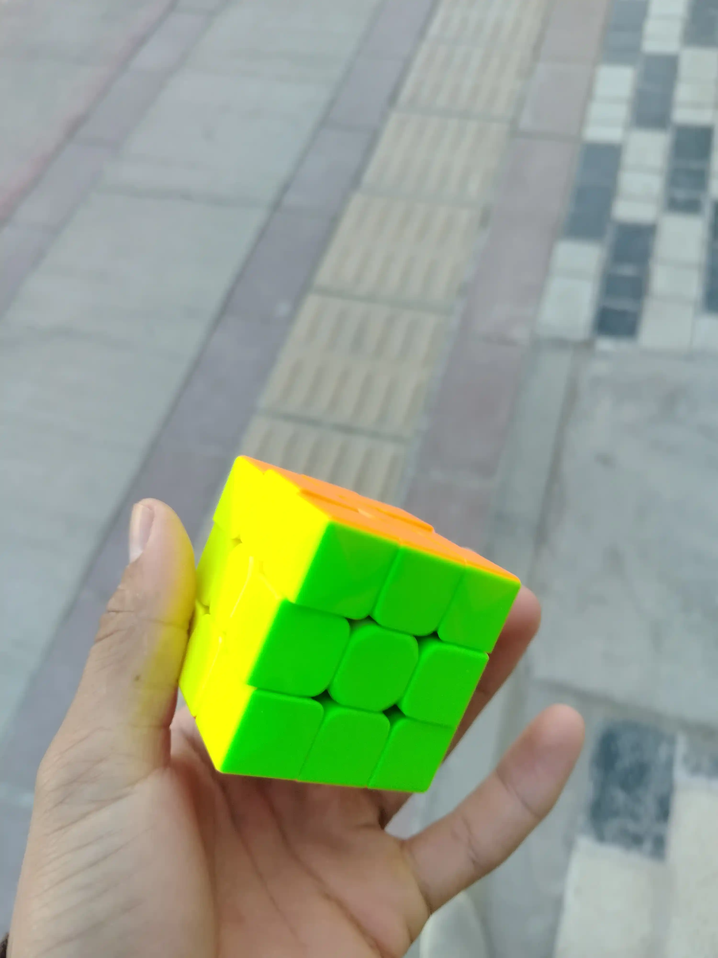 Rubik kubigi 3×3×3: QY Speedcube Warrior va MoYu MF8888