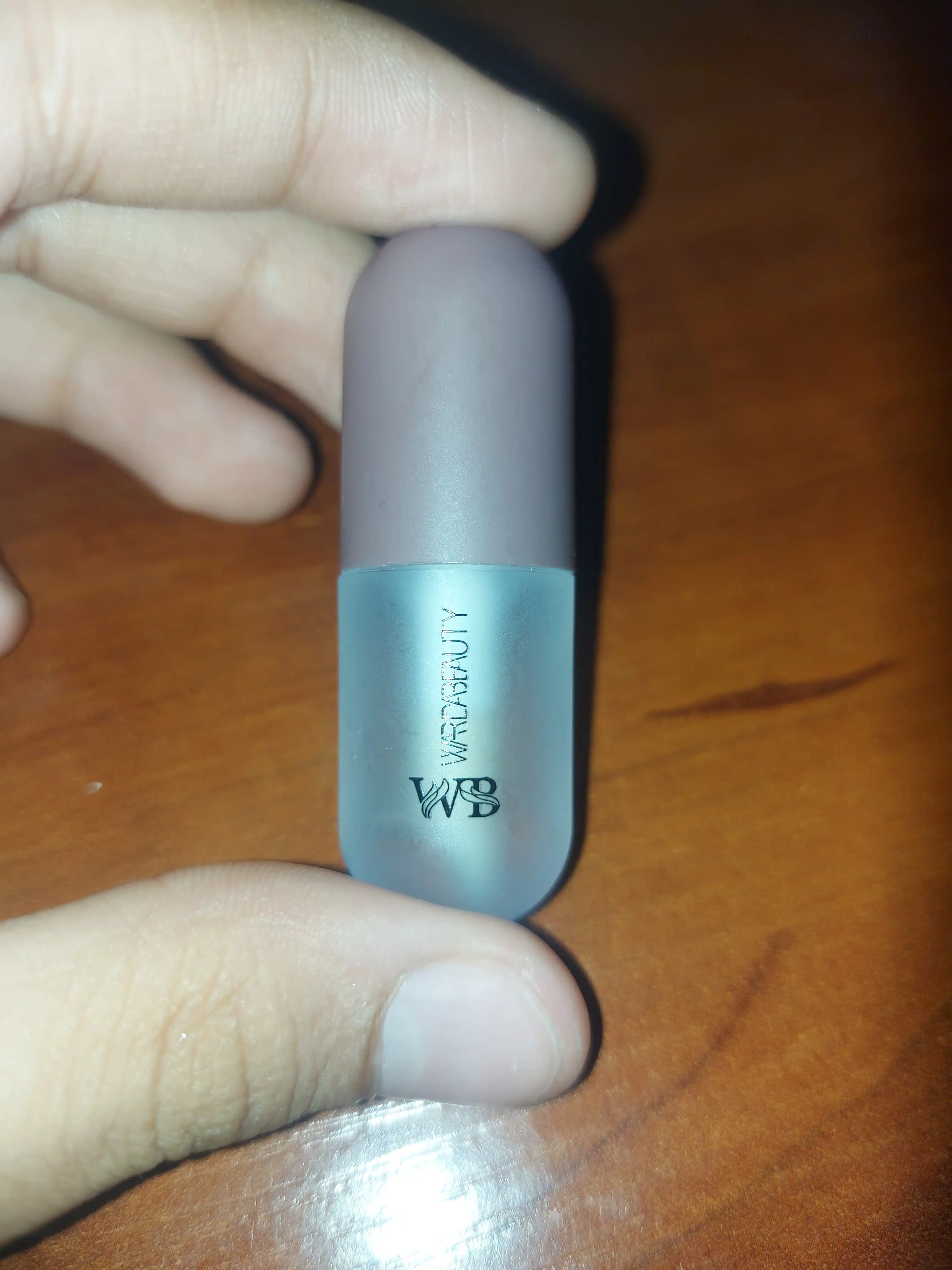 Kun va tun uchun hajm beruvchi lab blyesklari toplami, 3+3 ml