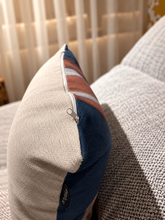 My Sofa dekorativ yostig‘i — uy uchun dizaynerlik dekori 