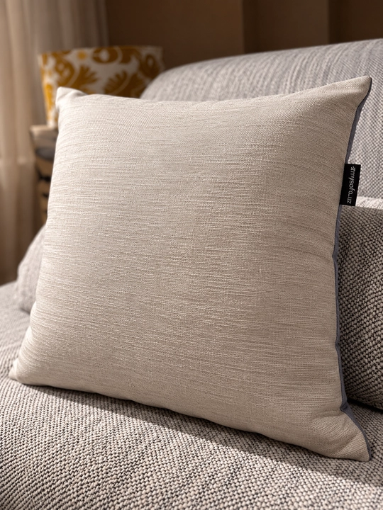 My Sofa dekorativ yostig‘i — uy uchun dizaynerlik dekori 