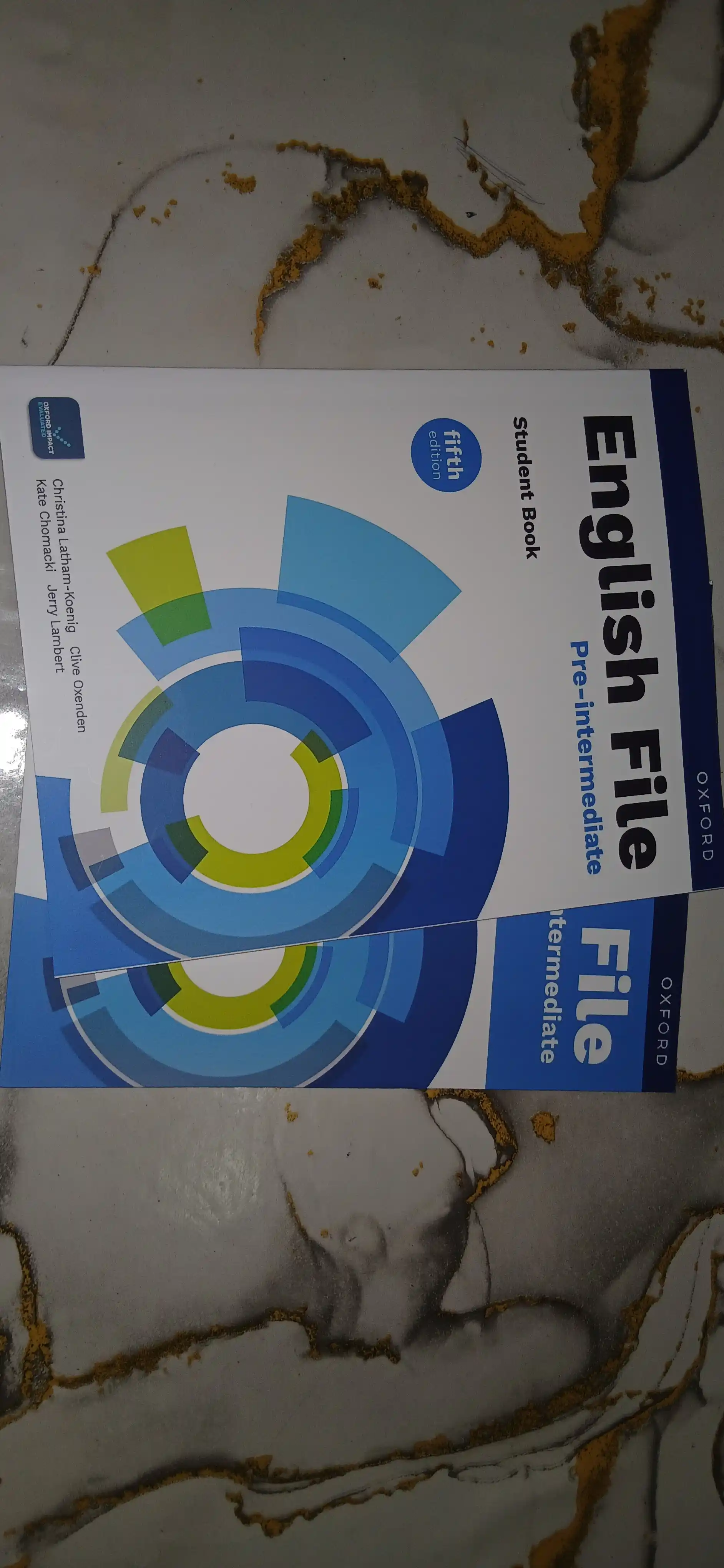 English File 5th Edition — учебник английского языка