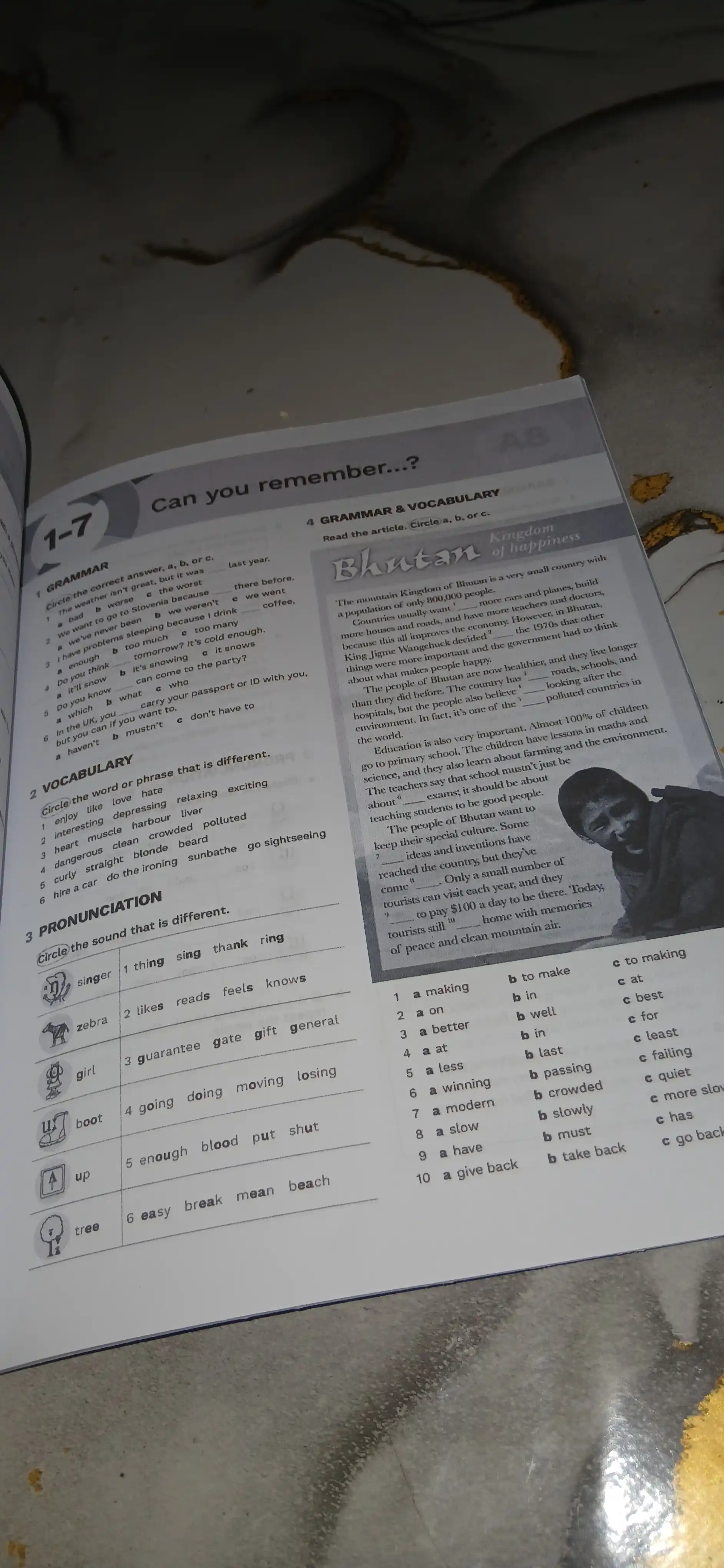 English File 5th Edition — учебник английского языка