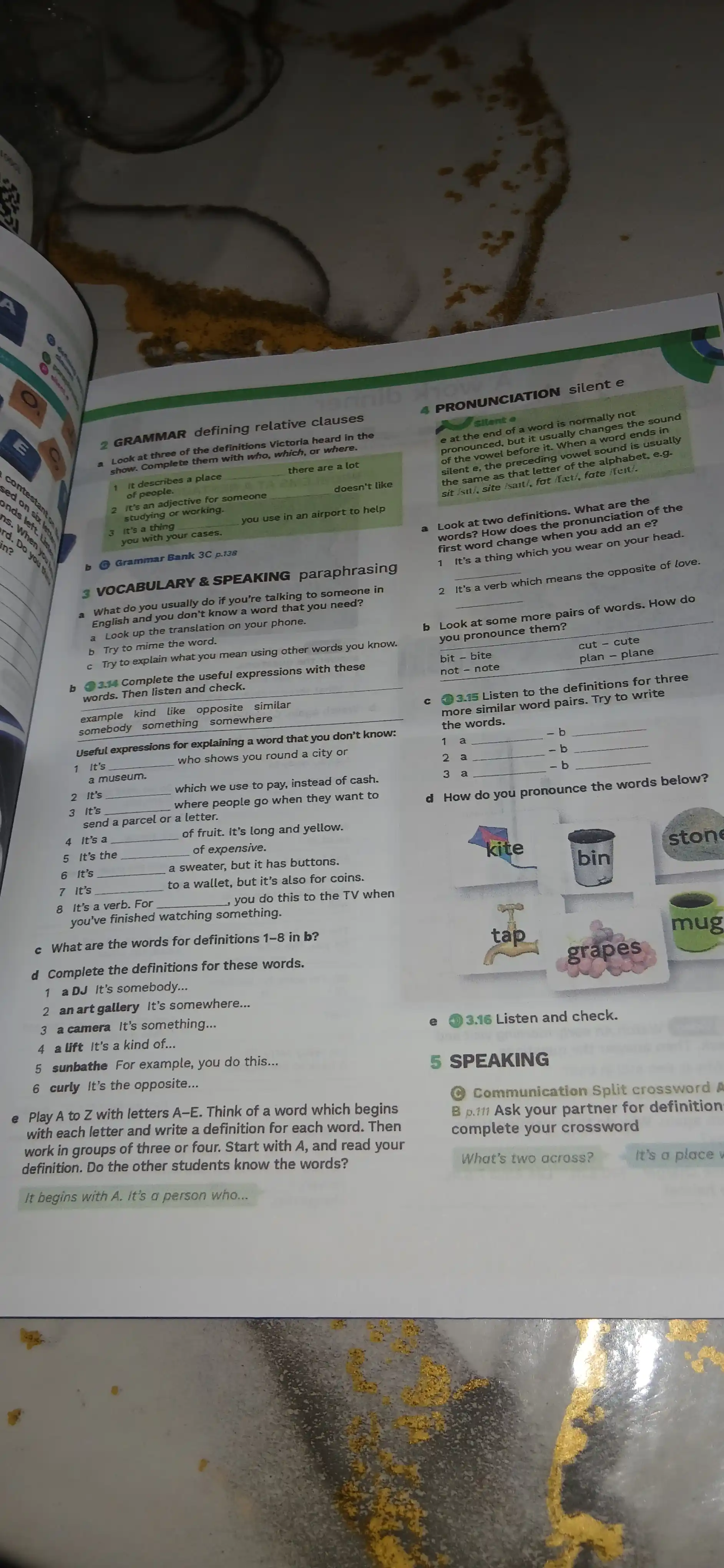 English File 5th Edition — учебник английского языка