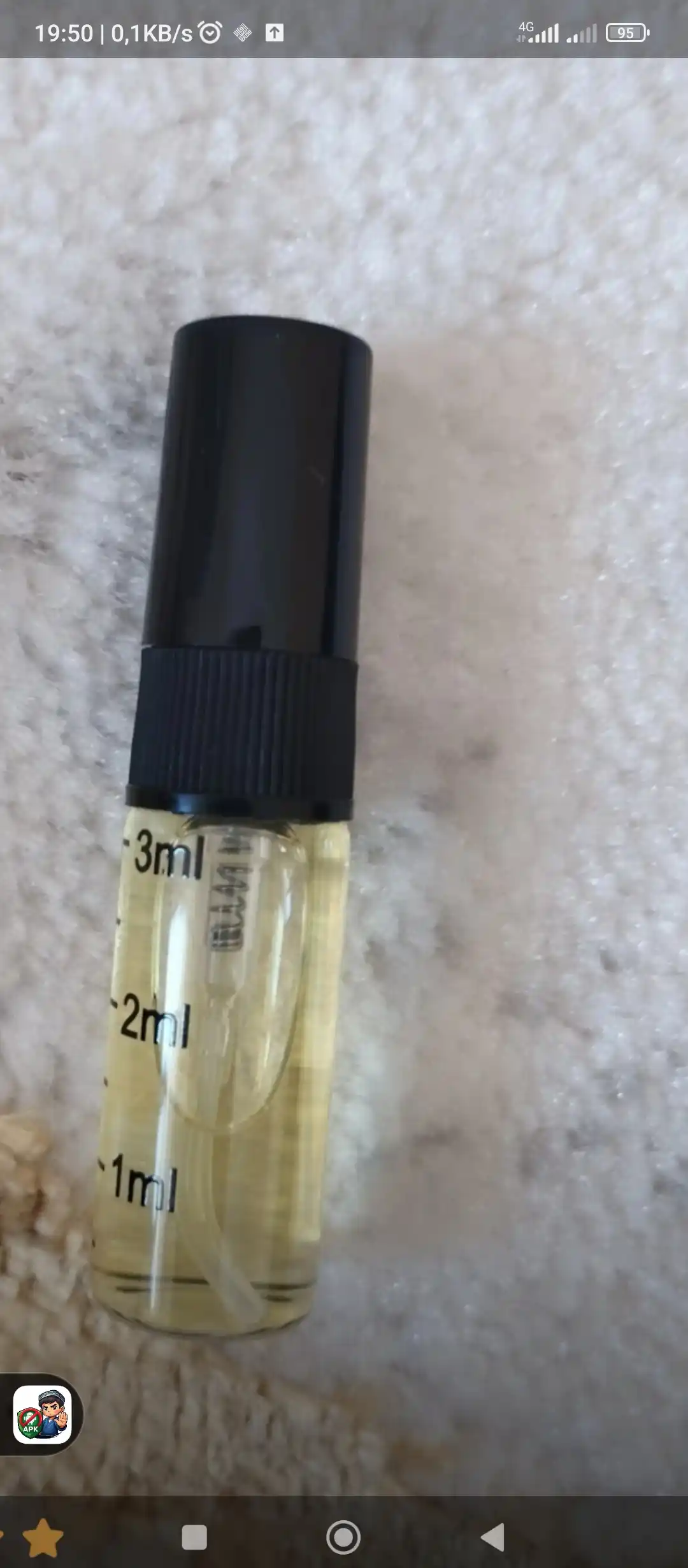 Parfumlangan suv Essential Parfums BOIS IMPERIAL-ga asoslangan