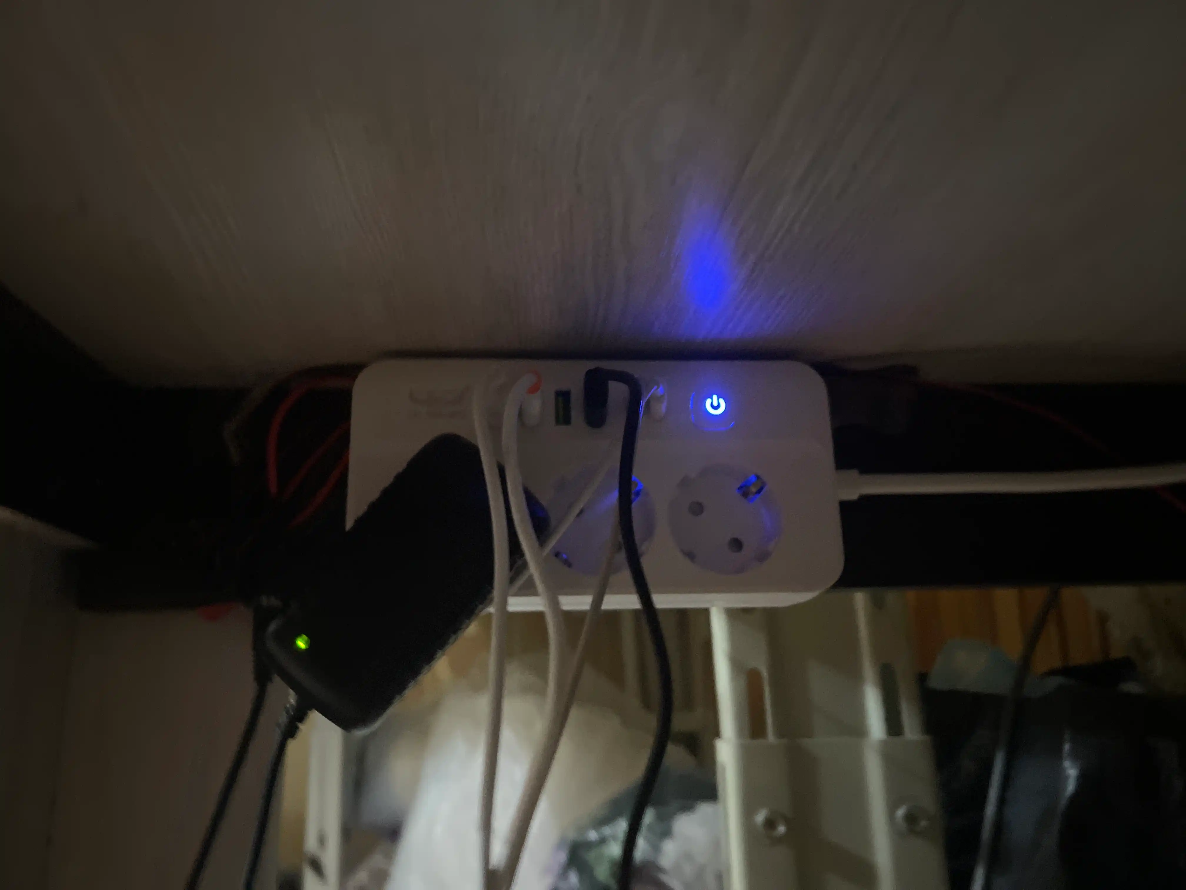Сетевой фильтр, беспроводная зарядка, USB, Type-C удлинитель, тройник, переноска, розетка