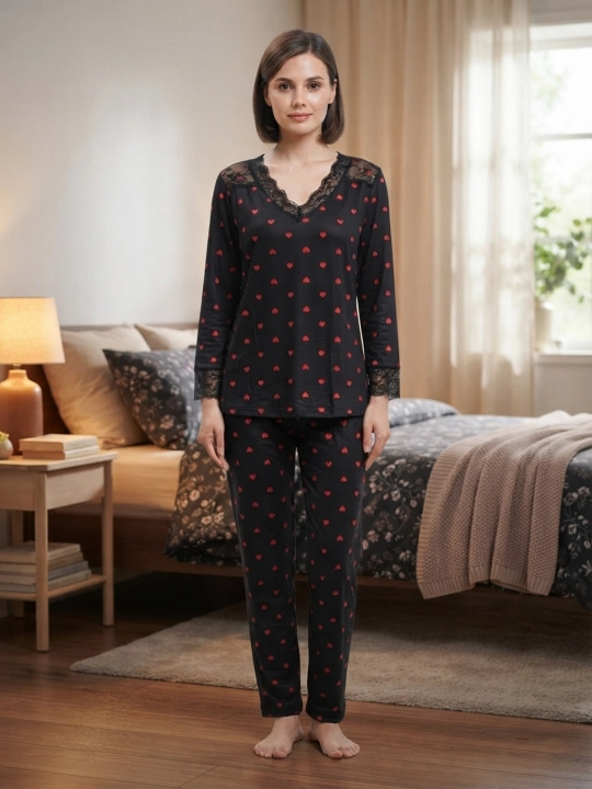 Ayollar pijama to‘plami, uzun yengli, to‘r bezakli, yurakchali, uzun shimli uy kiyimi - 