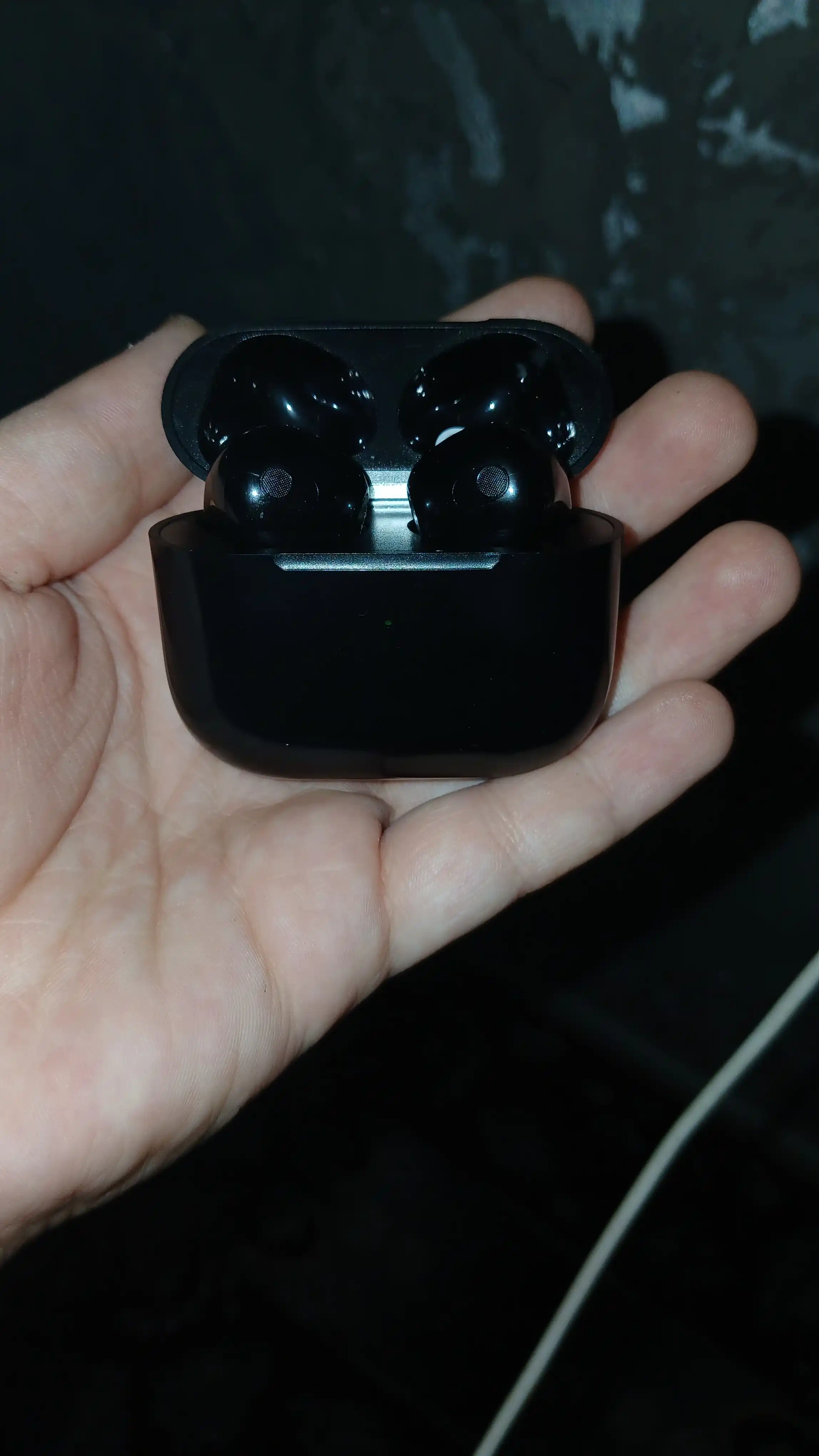 Simsiz quloqchinlar APods 3 Air Pro, sensorli