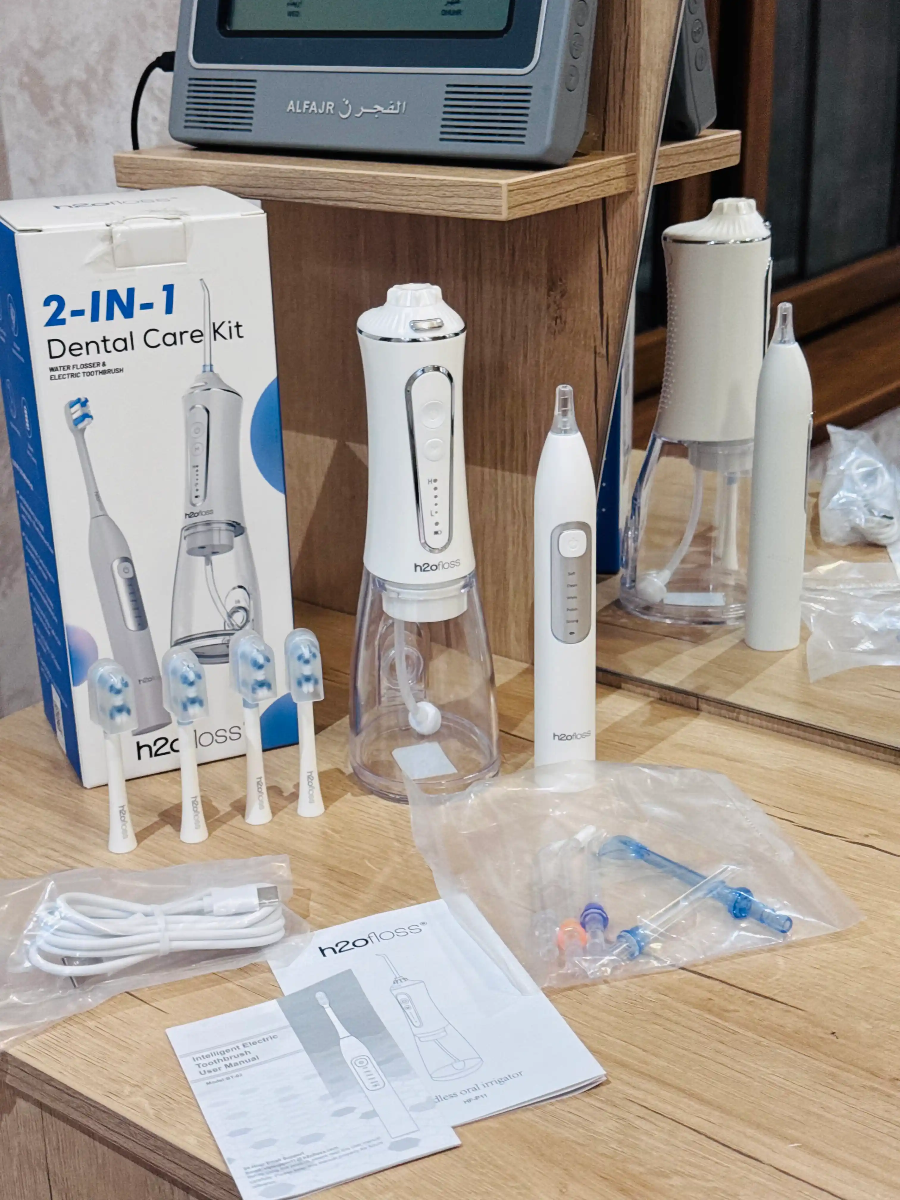 H2OFloss Portativ og‘iz irrigatori – professional tish va milk parvarishi, 8 ta nasadka