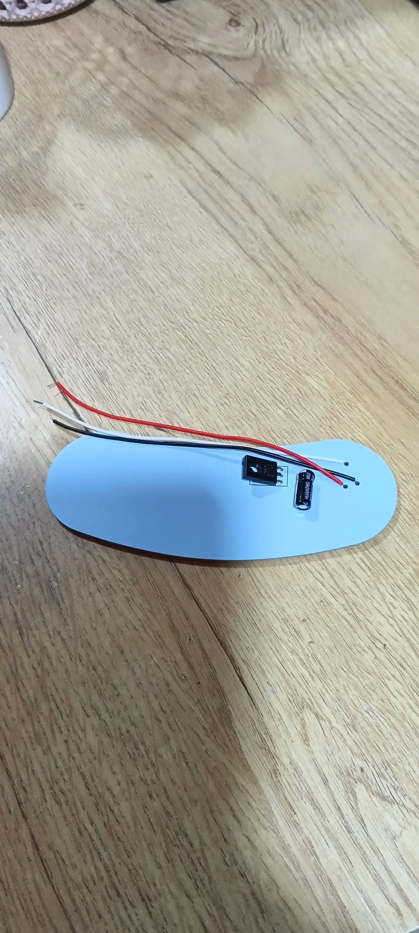 Avtomobillar plafonlari uchun LED lampa salon chirogi Chevrolet Nexia-3 va Matiz uchun