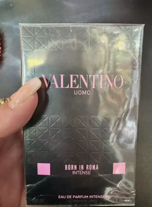 Парфюмерная вода для мужчин Valentino Uomo Born In Roma , 100 мл