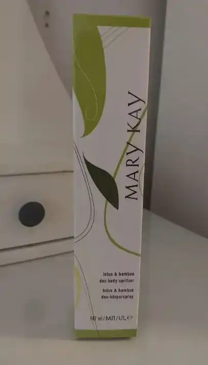 Mary kay Спрей для тела лотос и бамбук, 147 мл