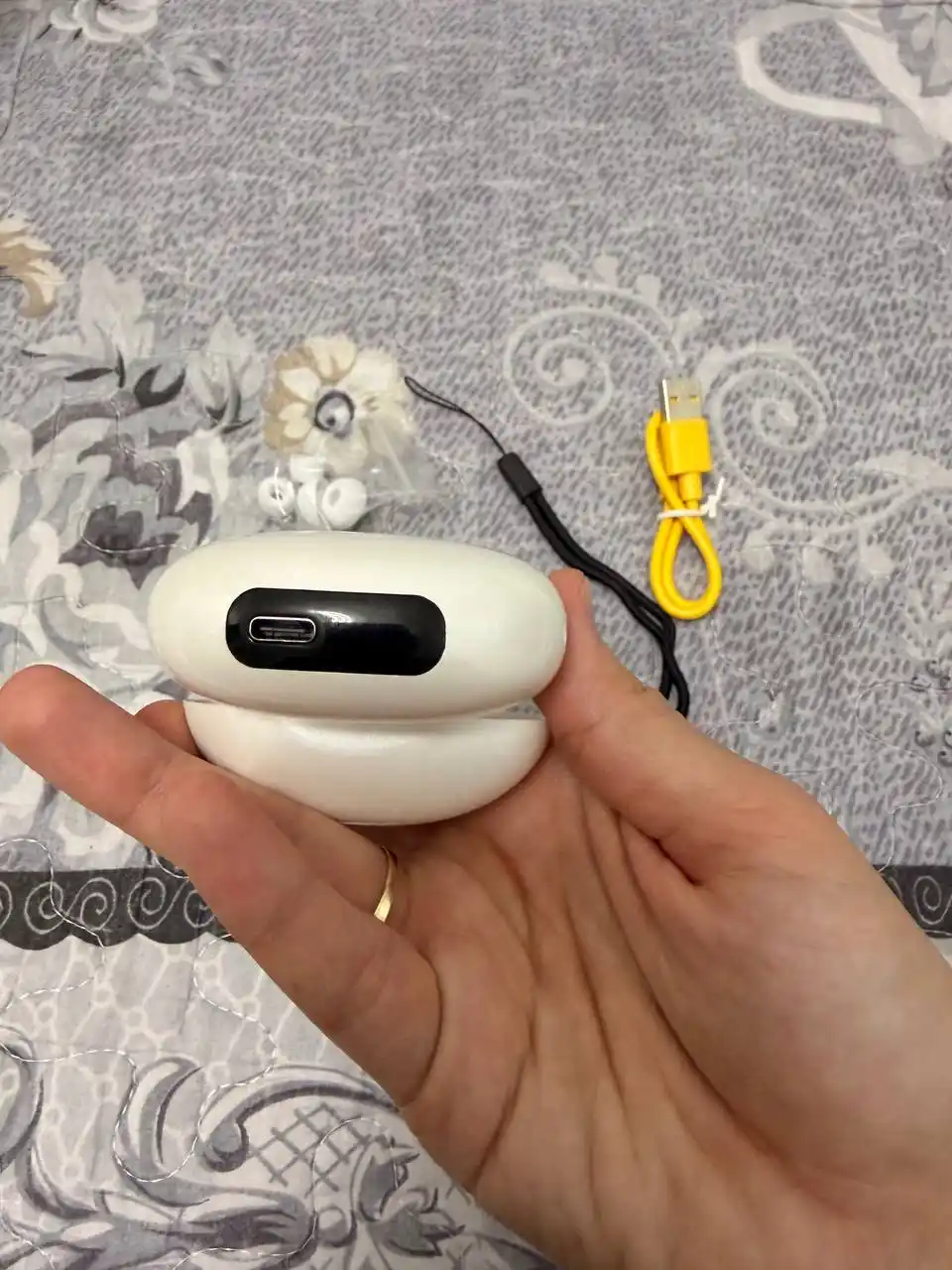 Simsiz  Bluetooth quloqchinlar ,mikrofonli, sensorli, suvdan himoyalangan, naushnik