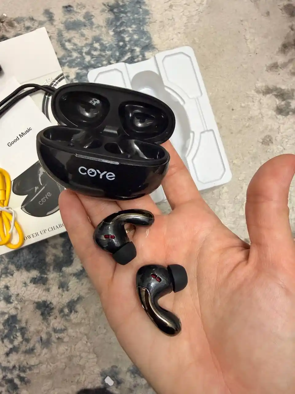 Simsiz  Bluetooth quloqchinlar ,mikrofonli, sensorli, suvdan himoyalangan, naushnik
