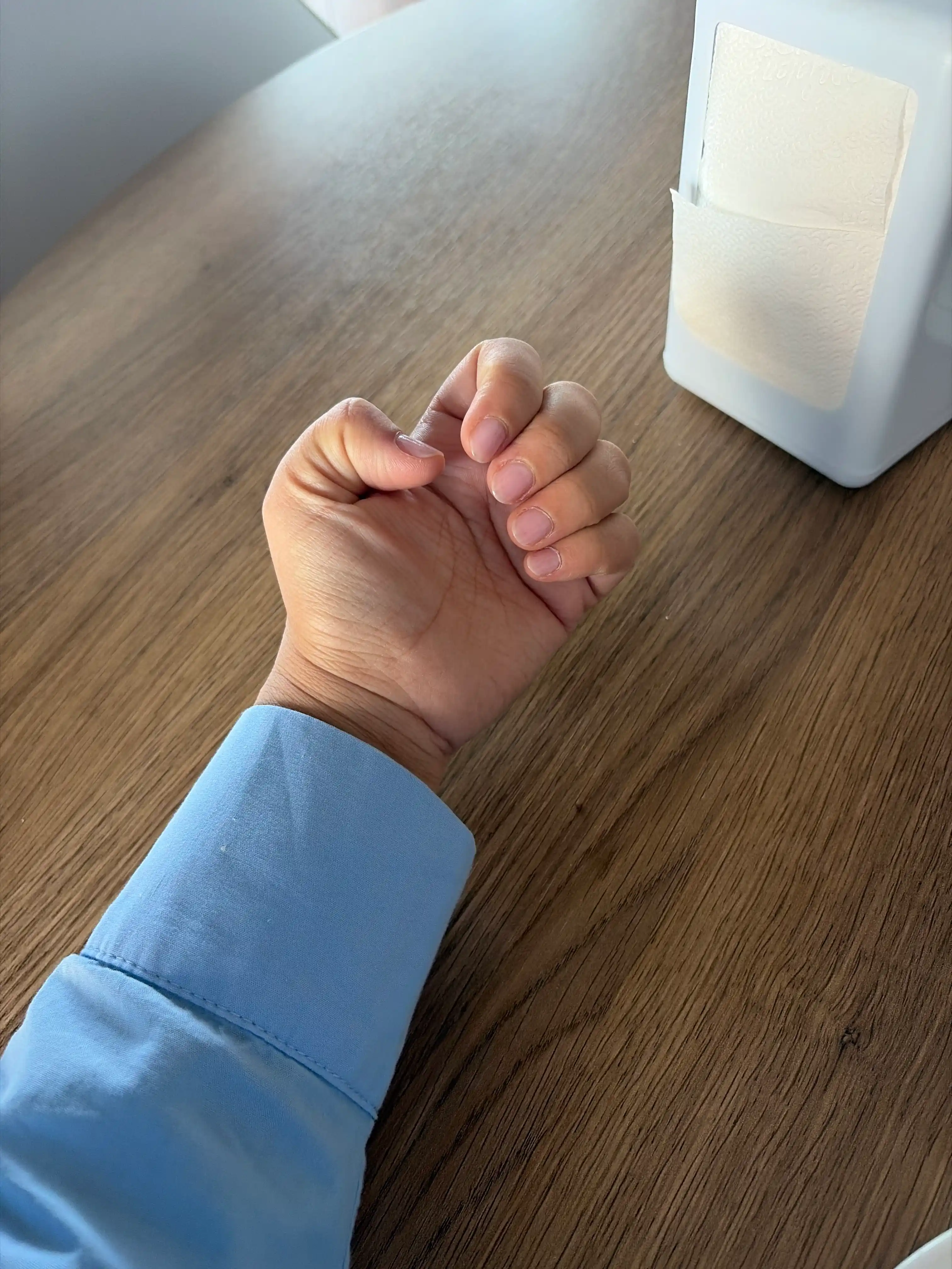 FRENCHI, tezkor mustahkamlovchi temir bilan lak, pushti, 11 ml