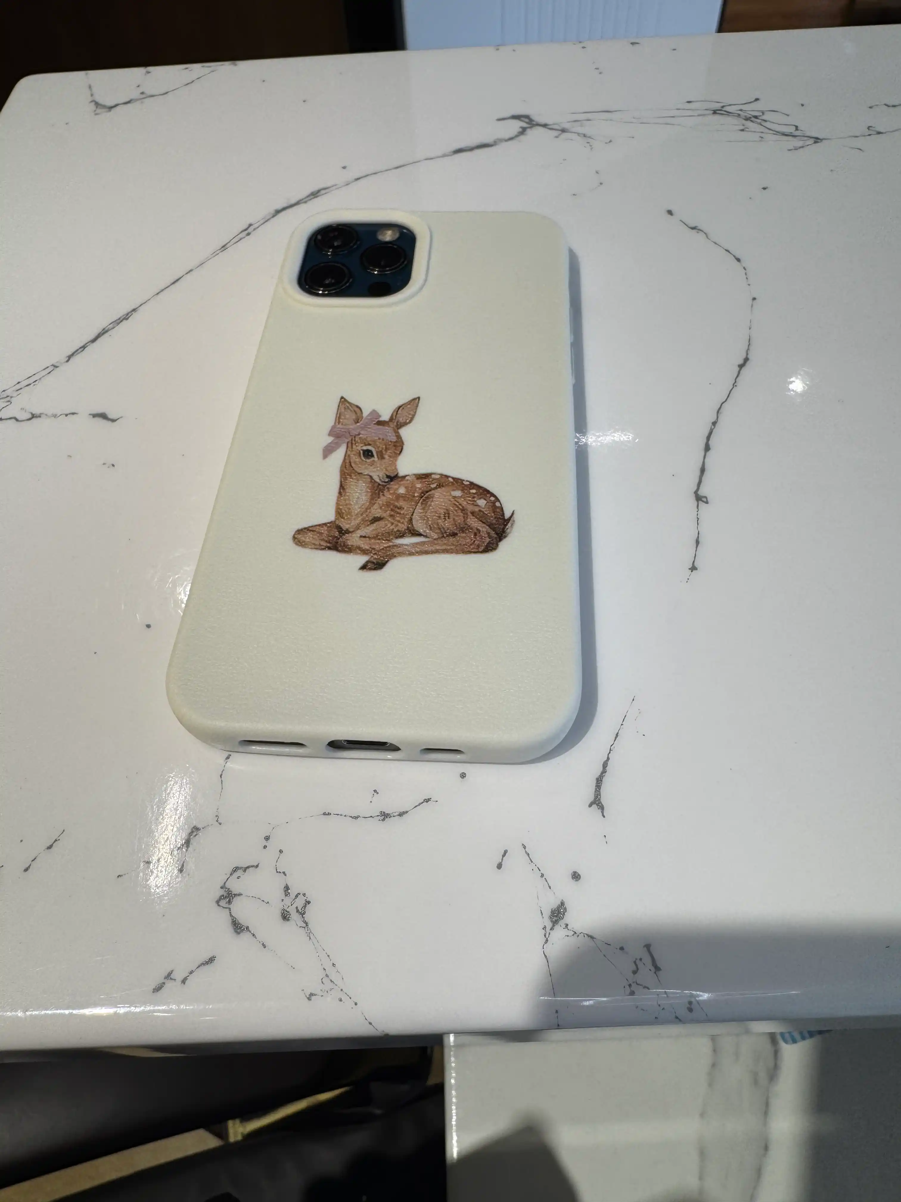 Iphone chexolari 11 12 13 14 15 16 17 Pro Max uchun qizlar chexoli