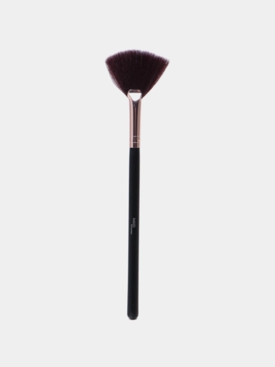 Haylayter va bronzer uchun yelpig‘ich cho‘tka, sun’iy tuk, 19 sm