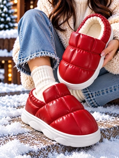 Красный