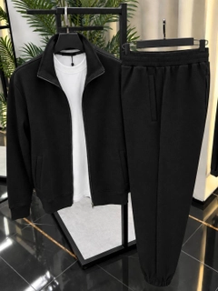 Черный