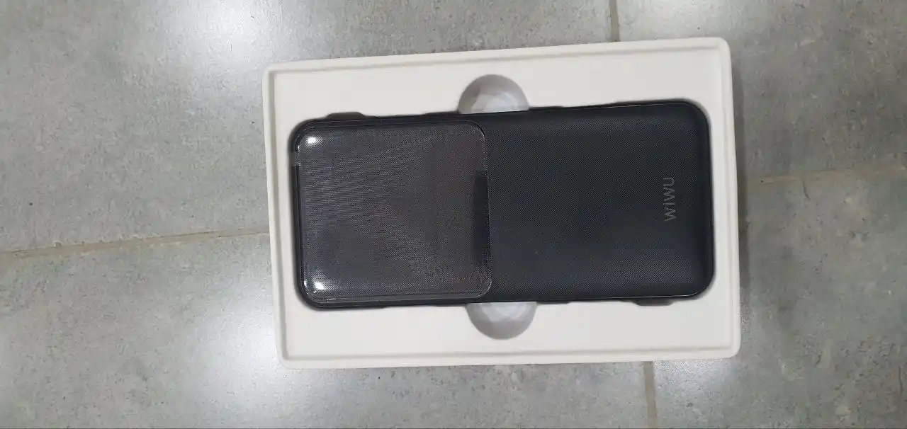 WIWU | CCC Tashqi akkumulyator 22.5w quvvat 10k, 20k, 30k mA/h, POWER BANK