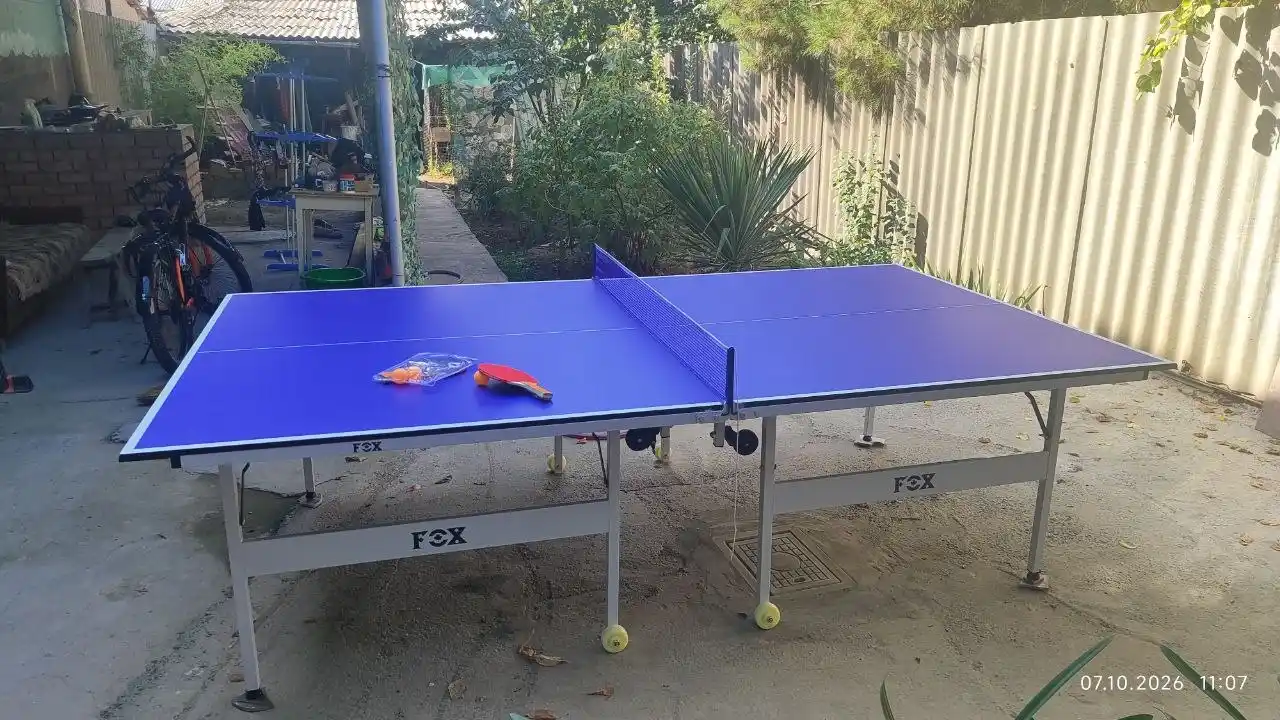 Stol tennisi Stol o'lchami: 274 x 152.5 x 76 sm MDF Stol og'irligi: 68 kg